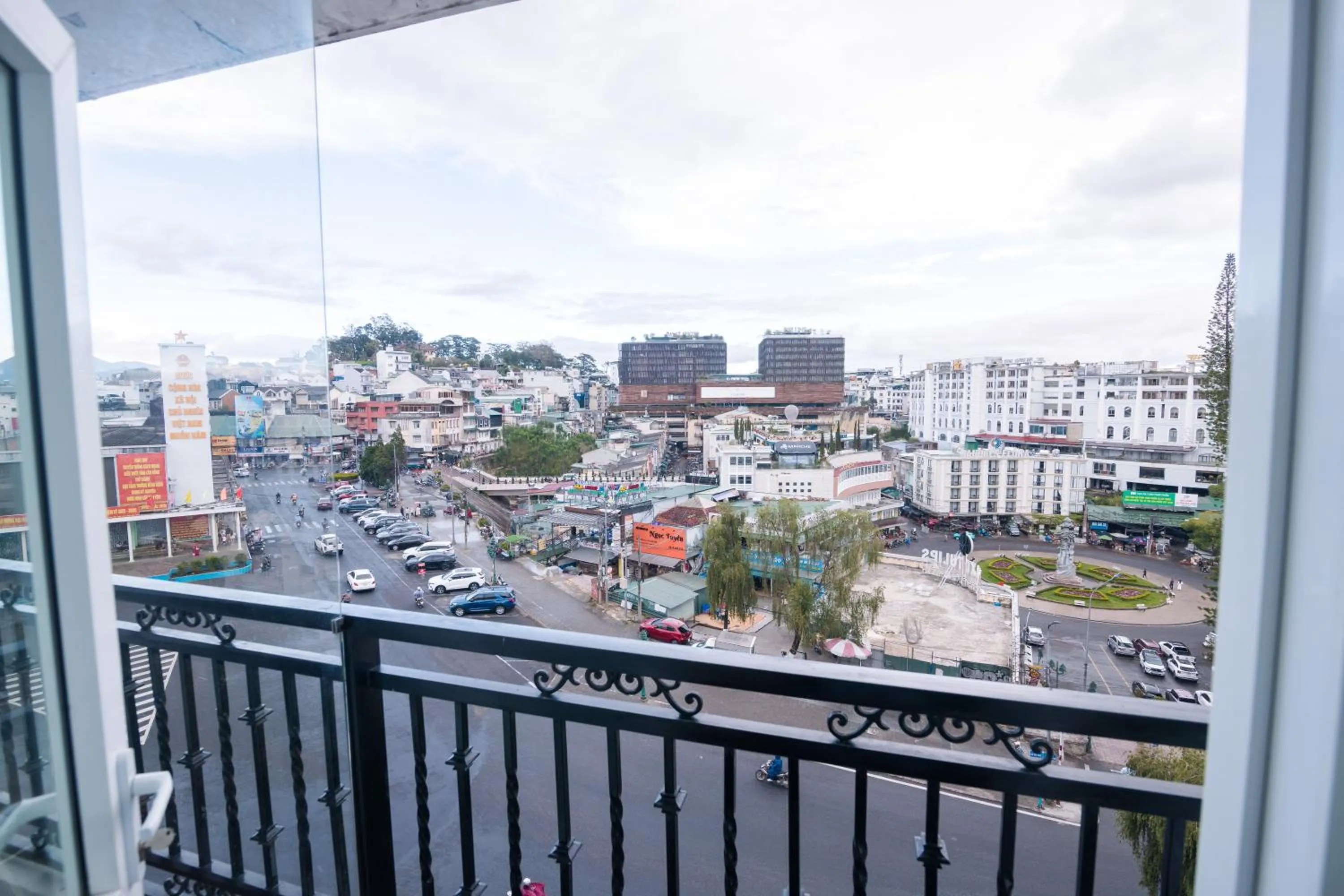 Balcony/Terrace in ANH ĐÀO HOTEL