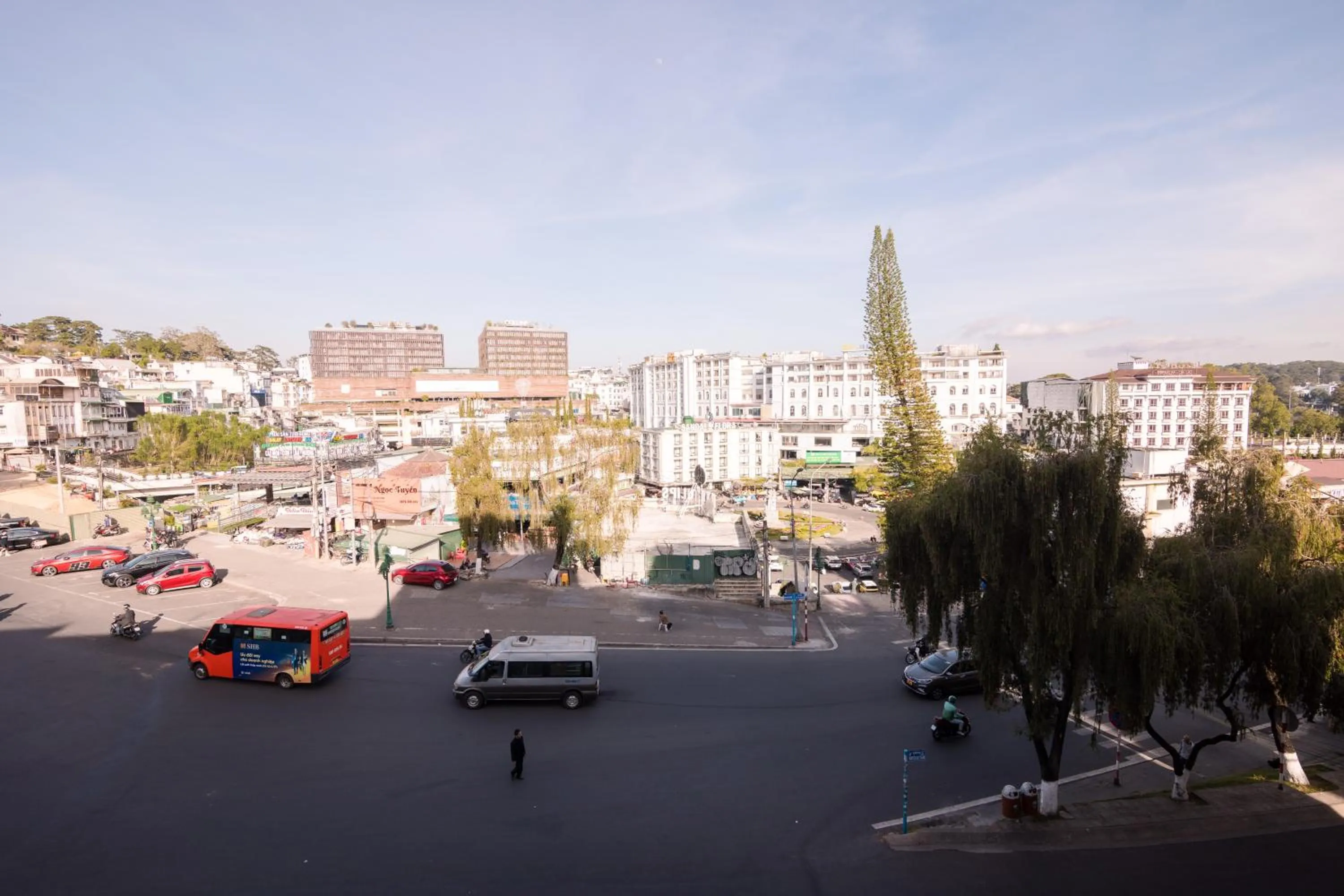 Neighbourhood in ANH ĐÀO HOTEL