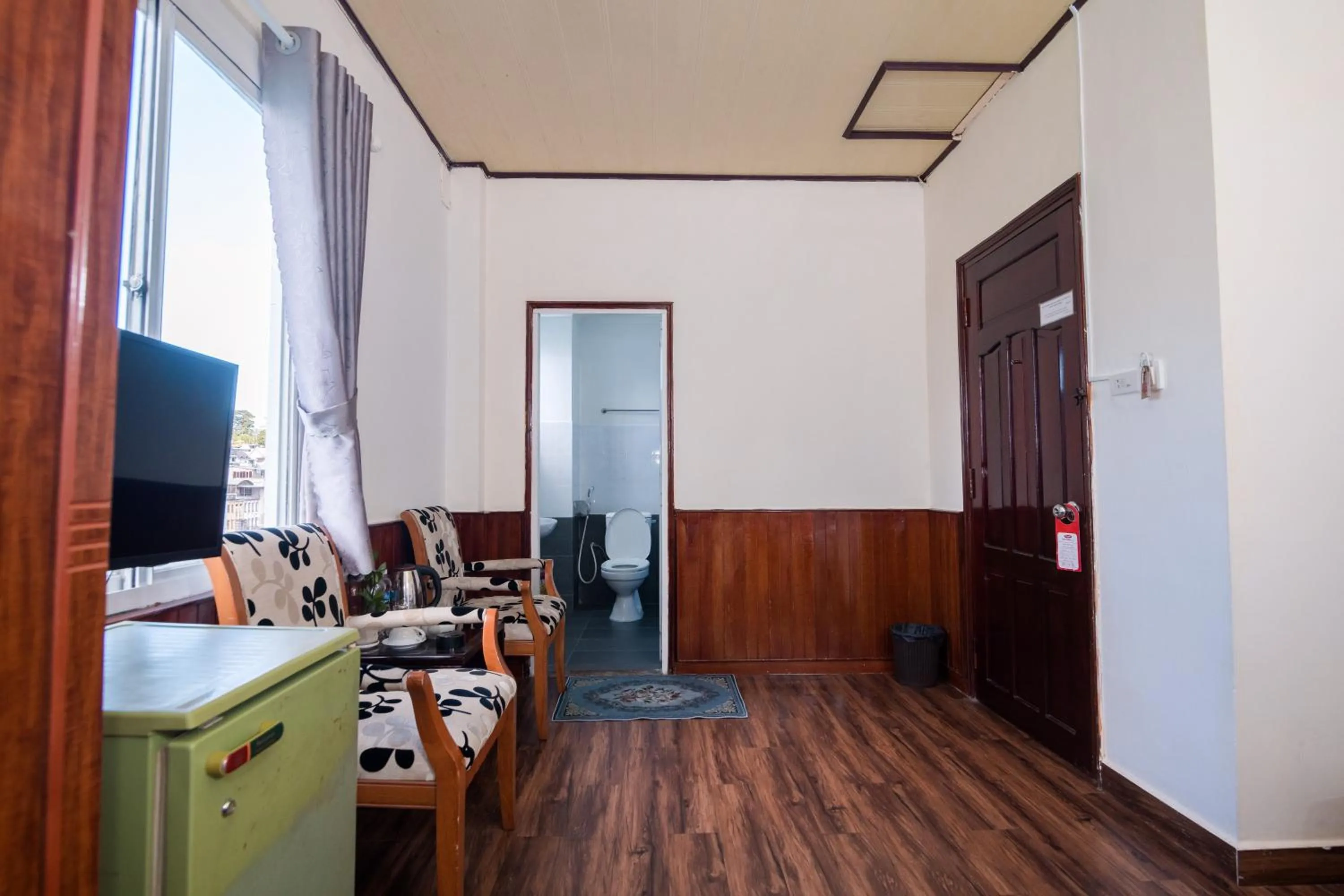 Bedroom in ANH ĐÀO HOTEL