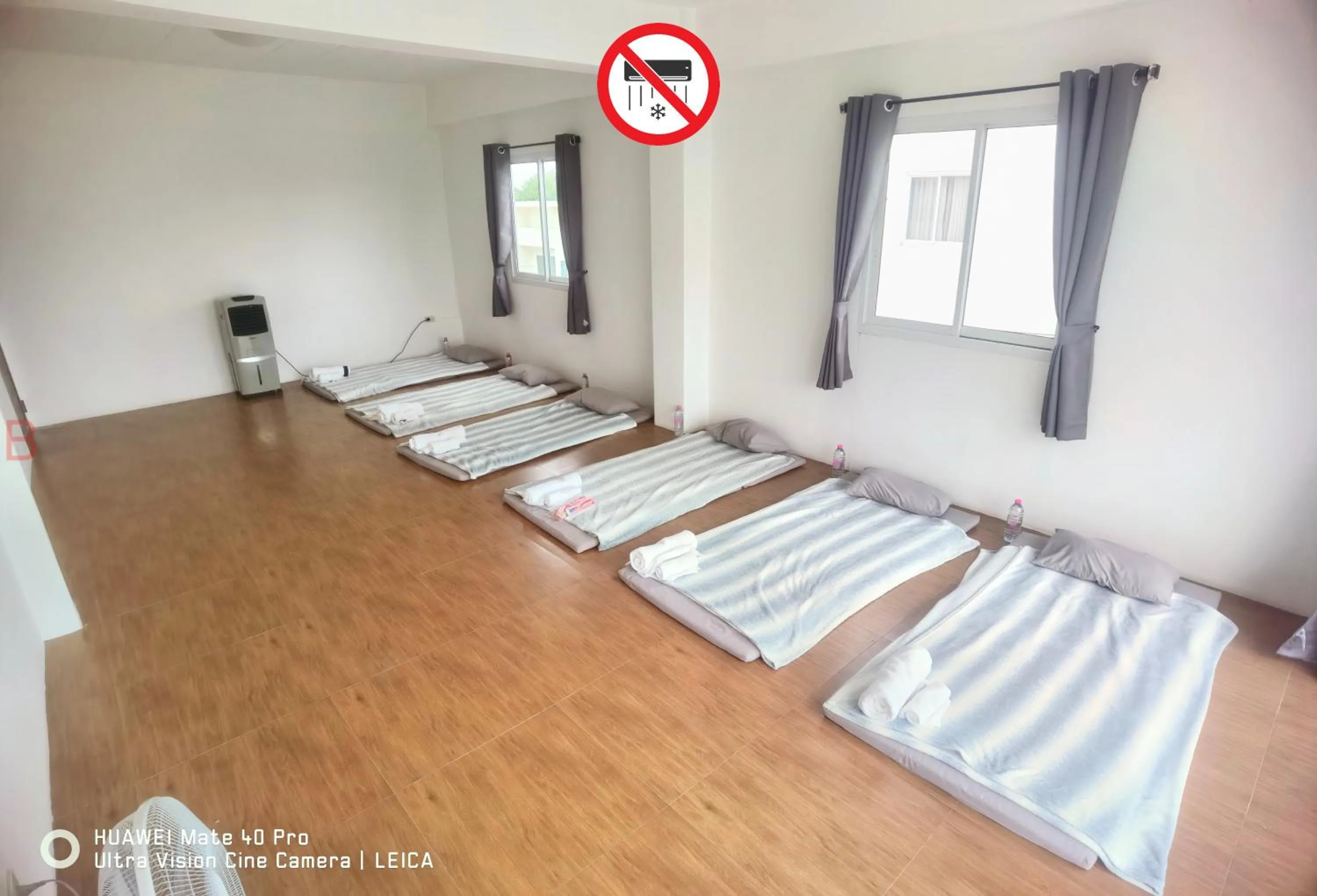 Family Room with Shared Bathroom in YYK Hostel 24H