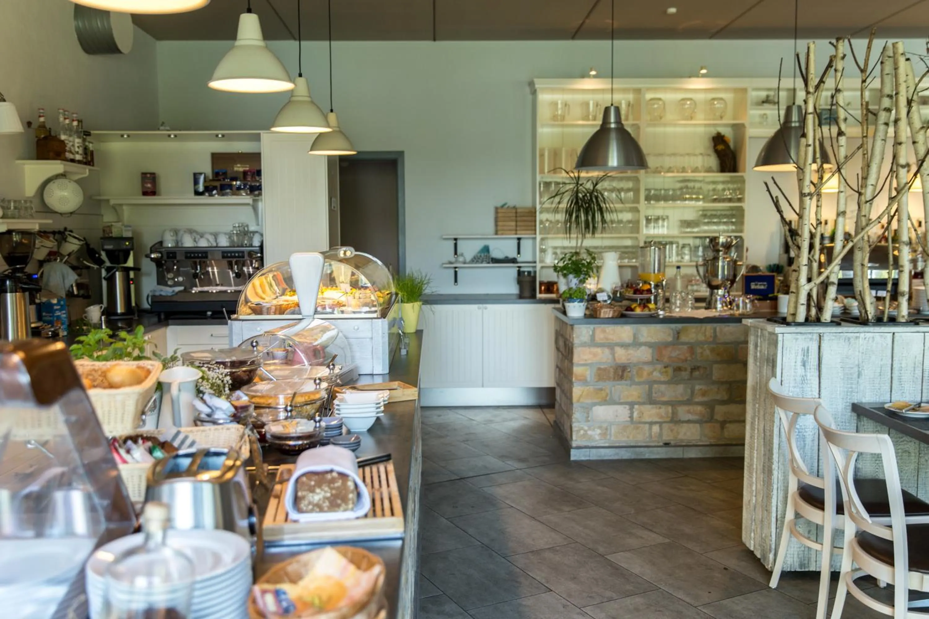 Continental breakfast in Villa-Meehr