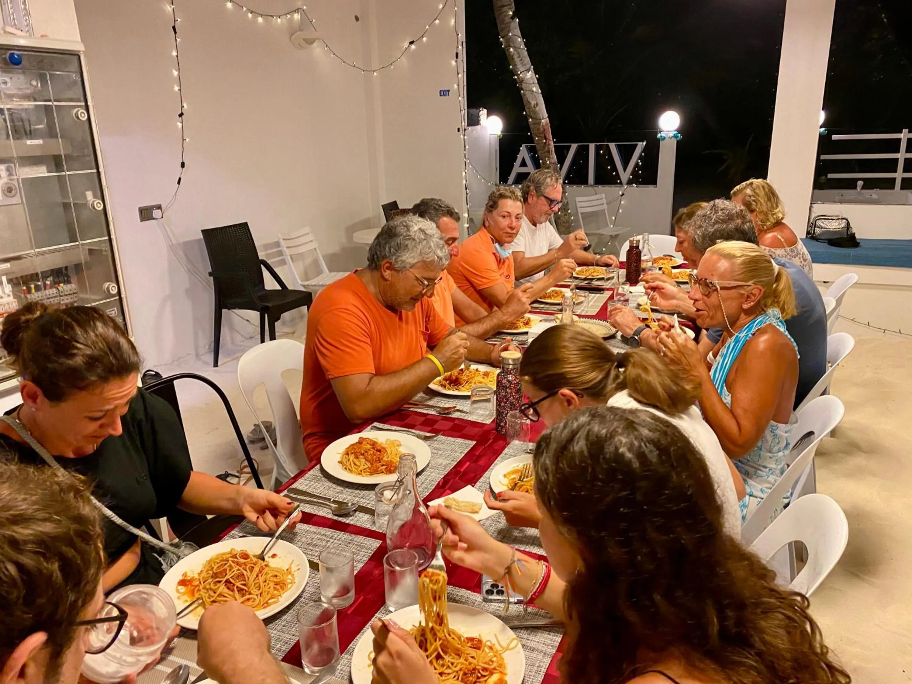 Food and drinks in VIVA Beach Maldives