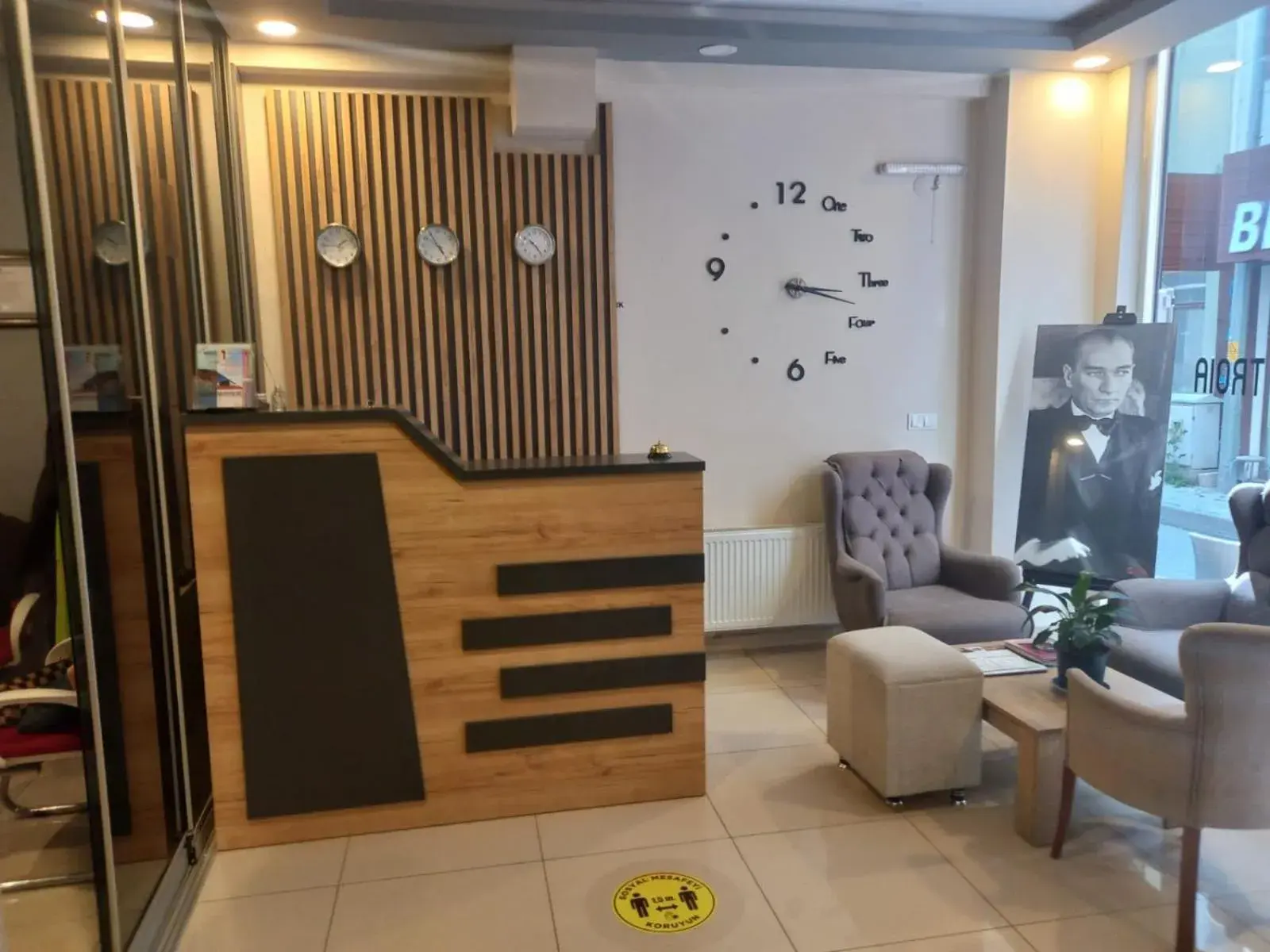 Lobby or reception in ADOR TROIA HOTEL Lobby or reception in ADOR TROIA HOTEL