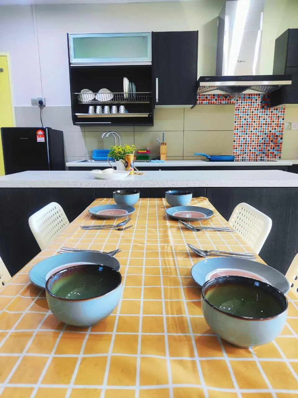 Kitchen or kitchenette in Mari Mari Homestay - IMAGO THE LOFT