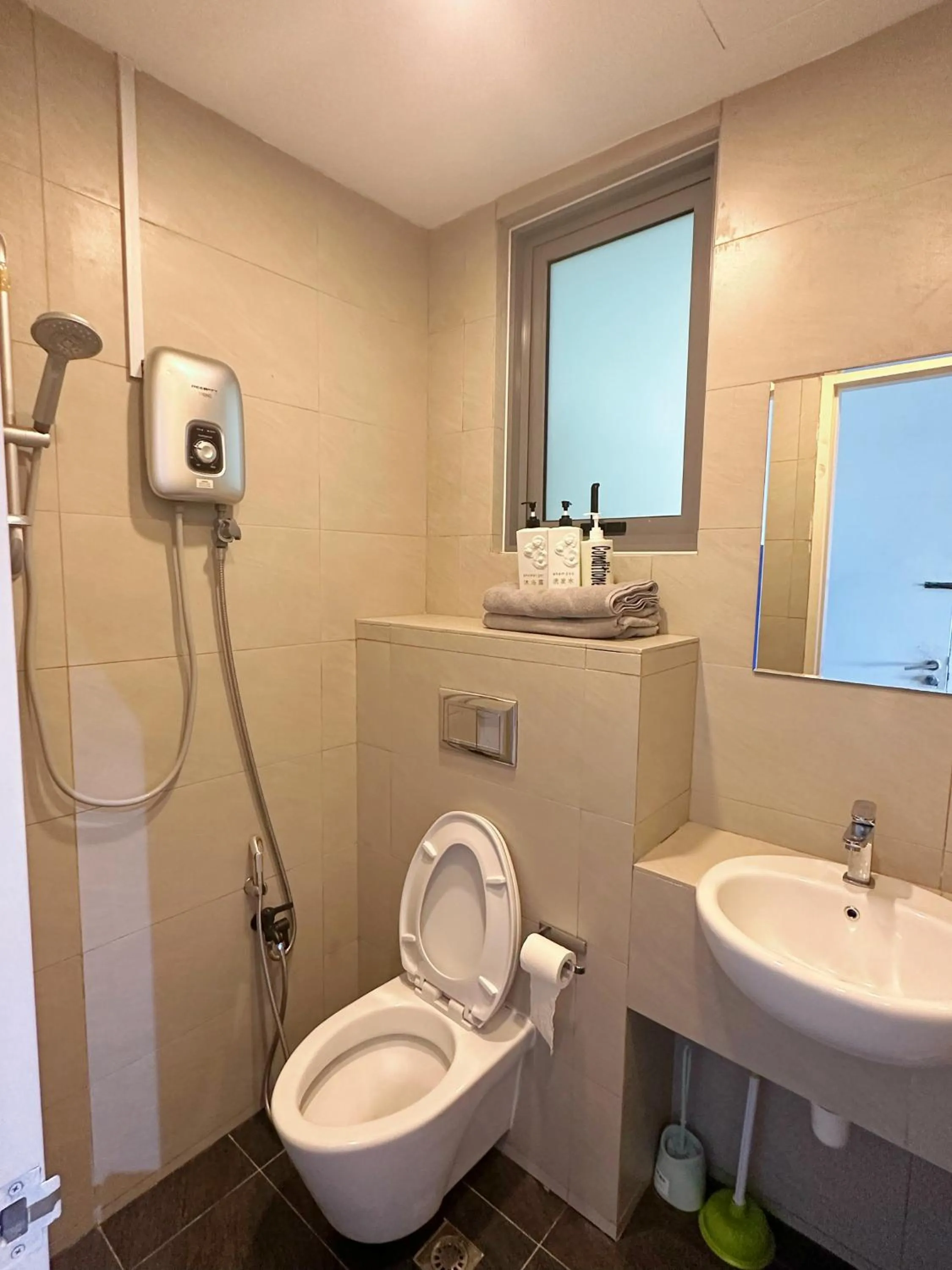 Bathroom in Mari Mari Homestay - IMAGO THE LOFT