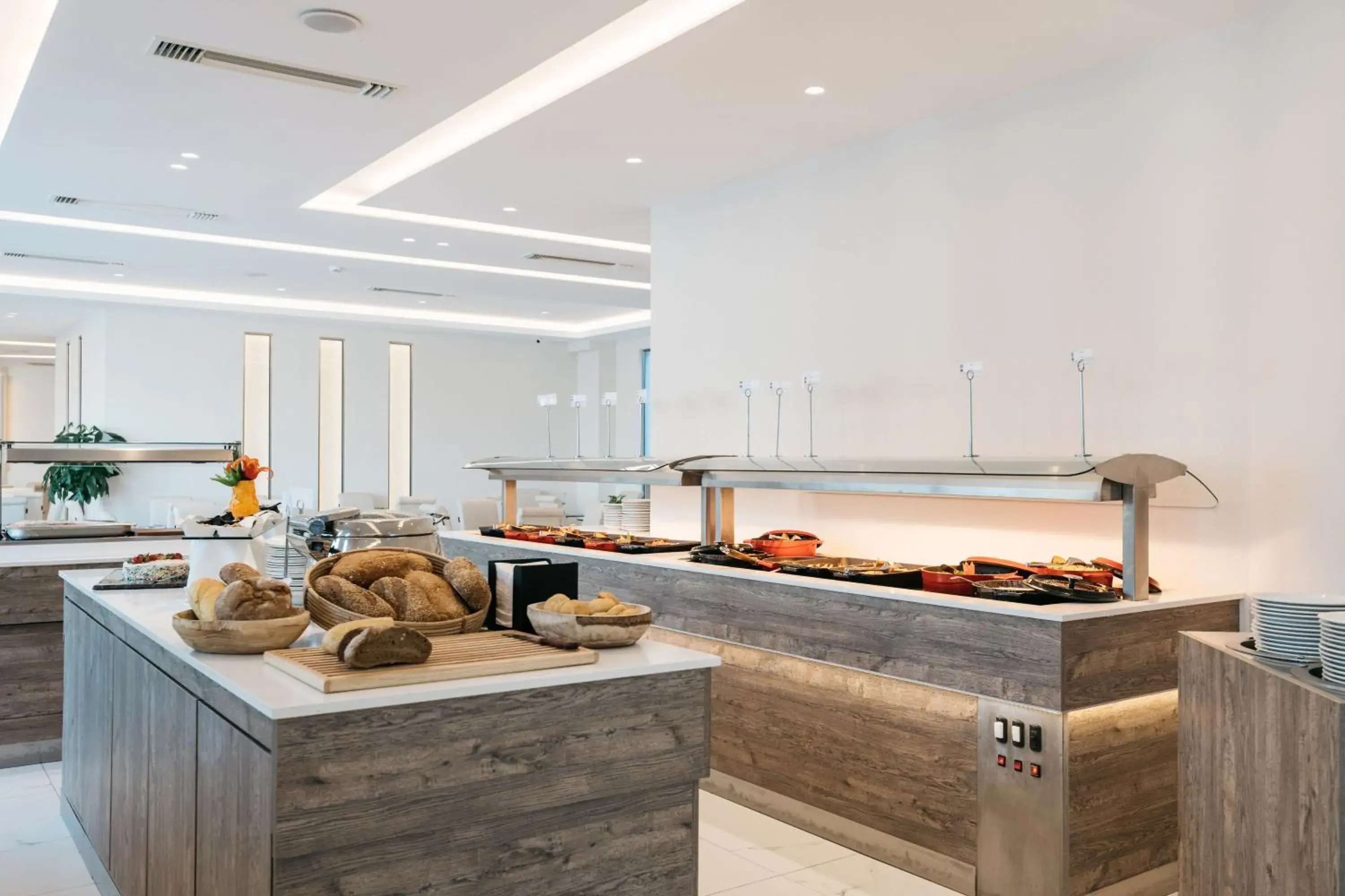 Food and drinks in Tesoro Hotel Zakynthos Food and drinks in Tesoro Hotel Zakynthos