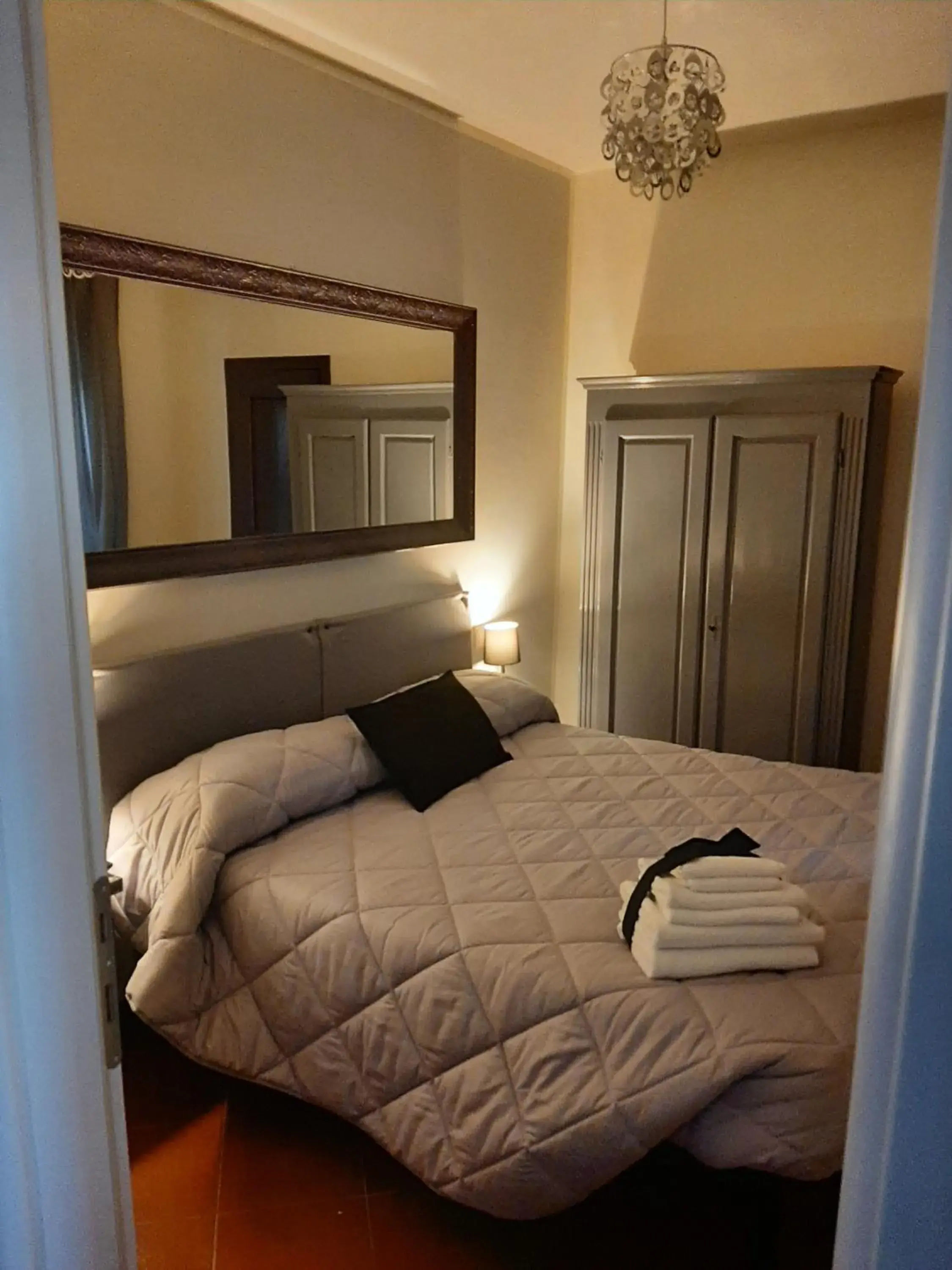 Economy Double Room in B&B Principe Calaf 3 Economy Double Room in B&B Principe Calaf 3