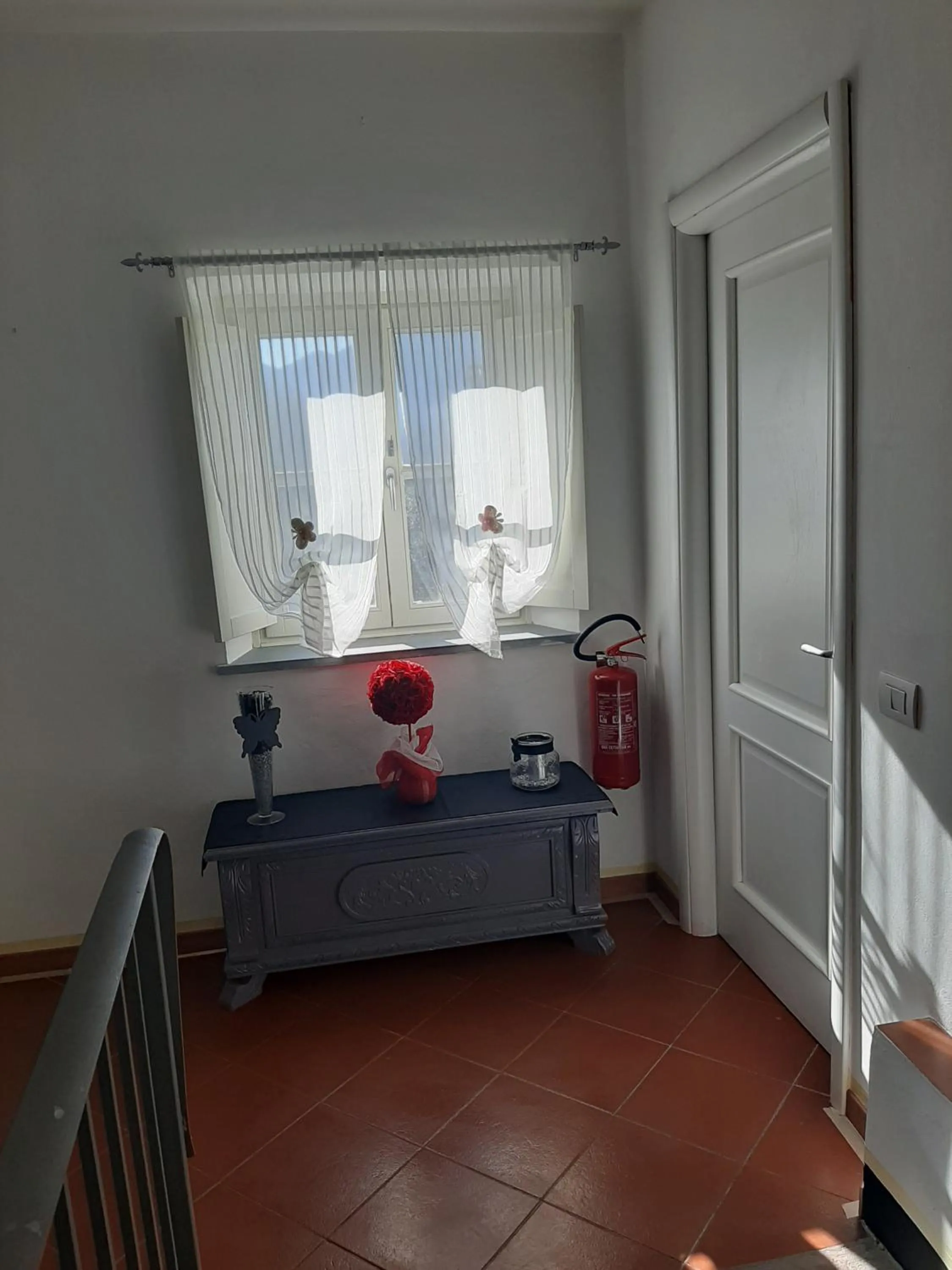 Decorative detail, Bed in B&B Principe Calaf 3