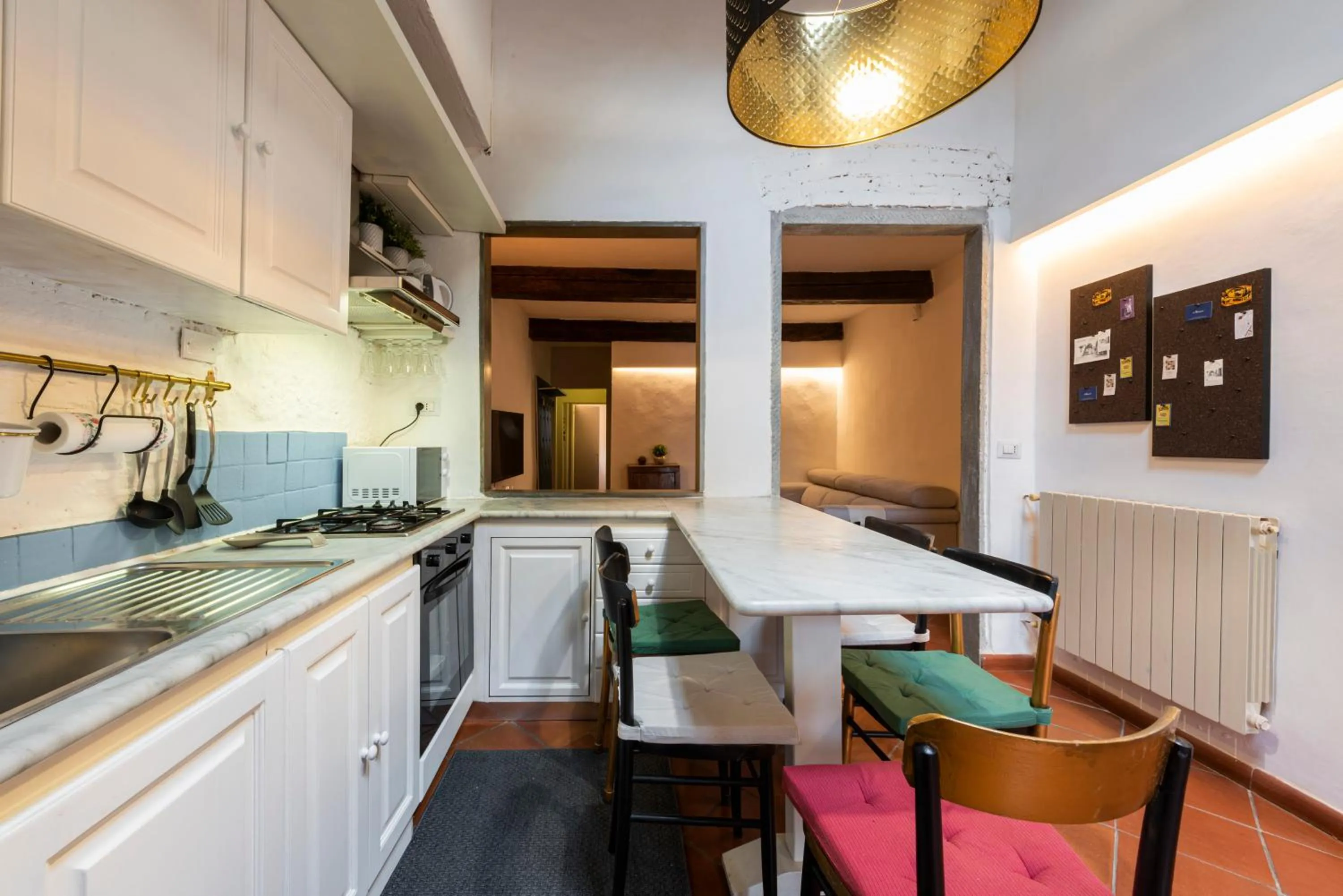 Kitchen or kitchenette in Canacci by Mmega