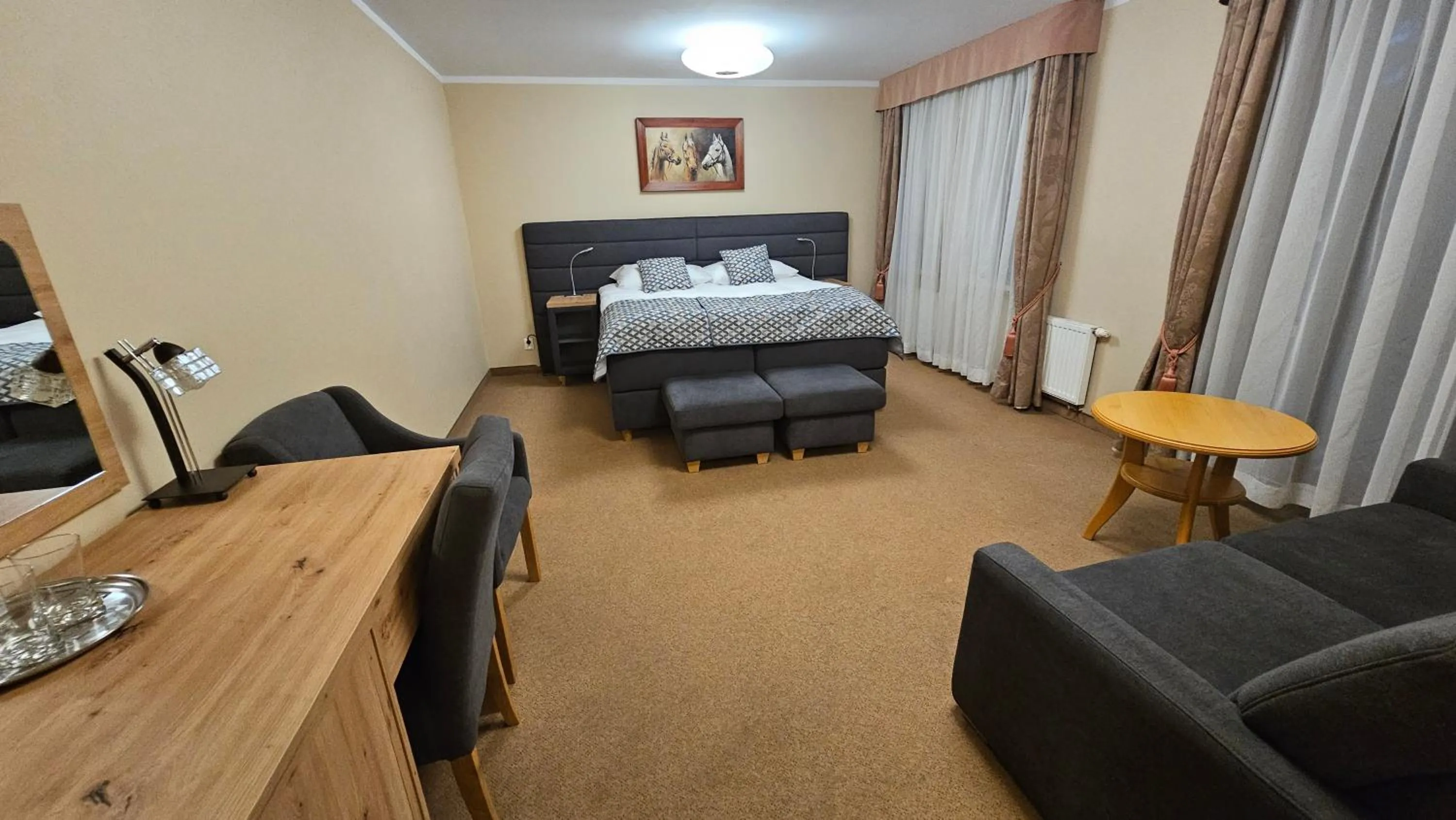 Photo of the whole room, Bed in Hotel Sypniewo