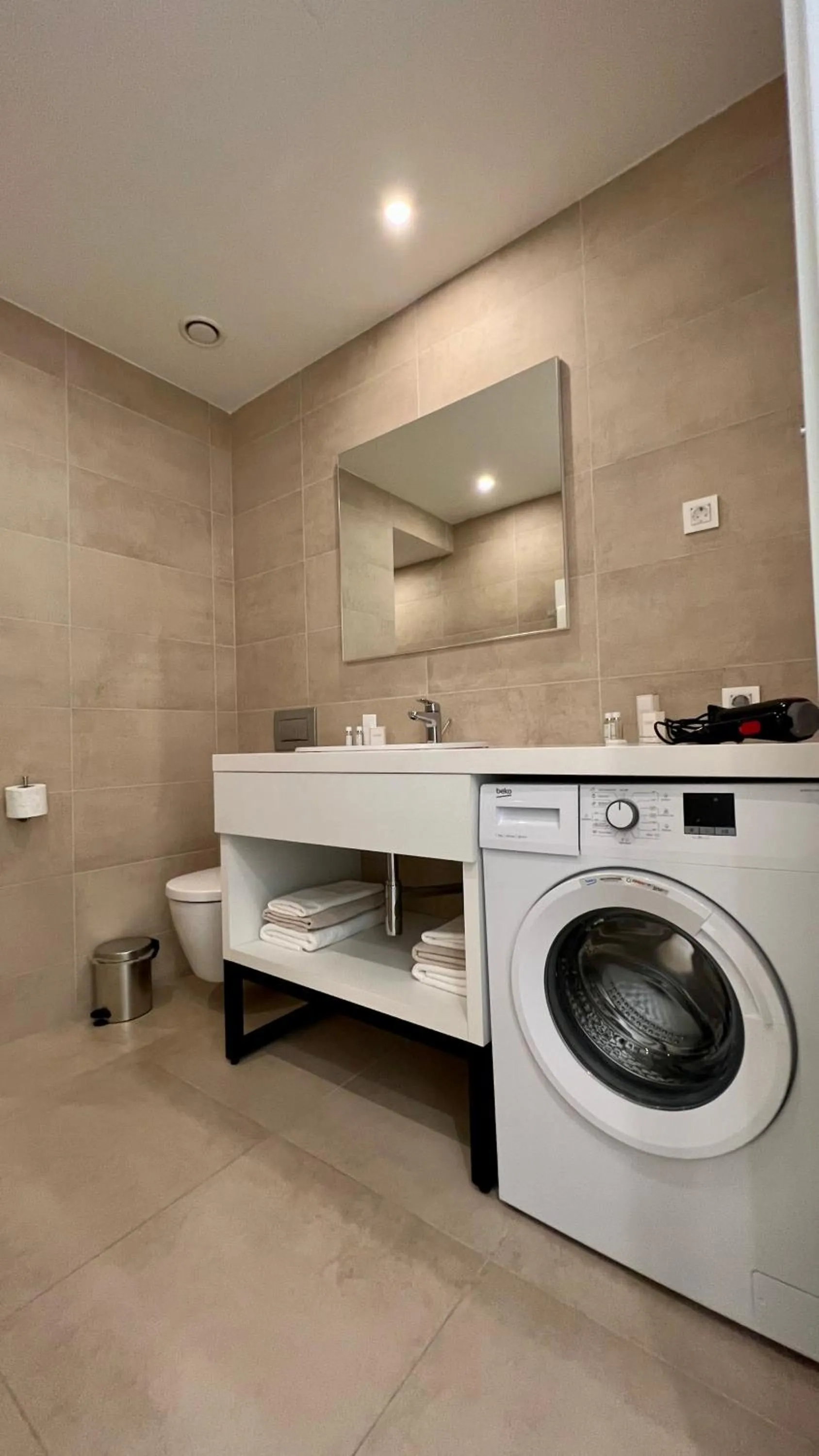 Bathroom in Sunraf Luxe Apartments
