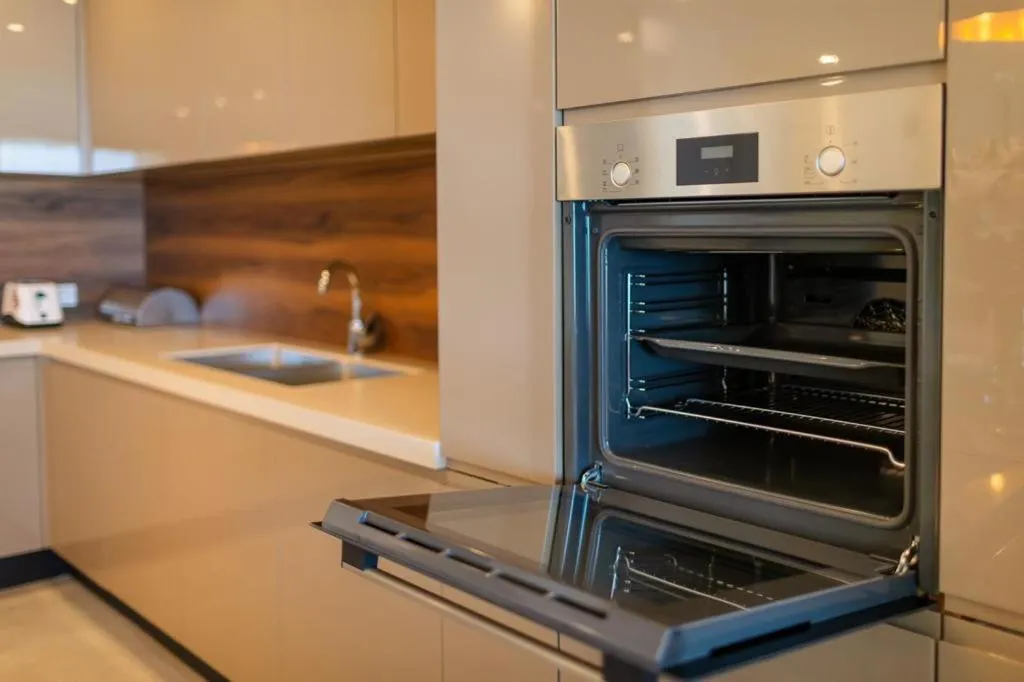 pet friendly in Sunraf Luxe Apartments