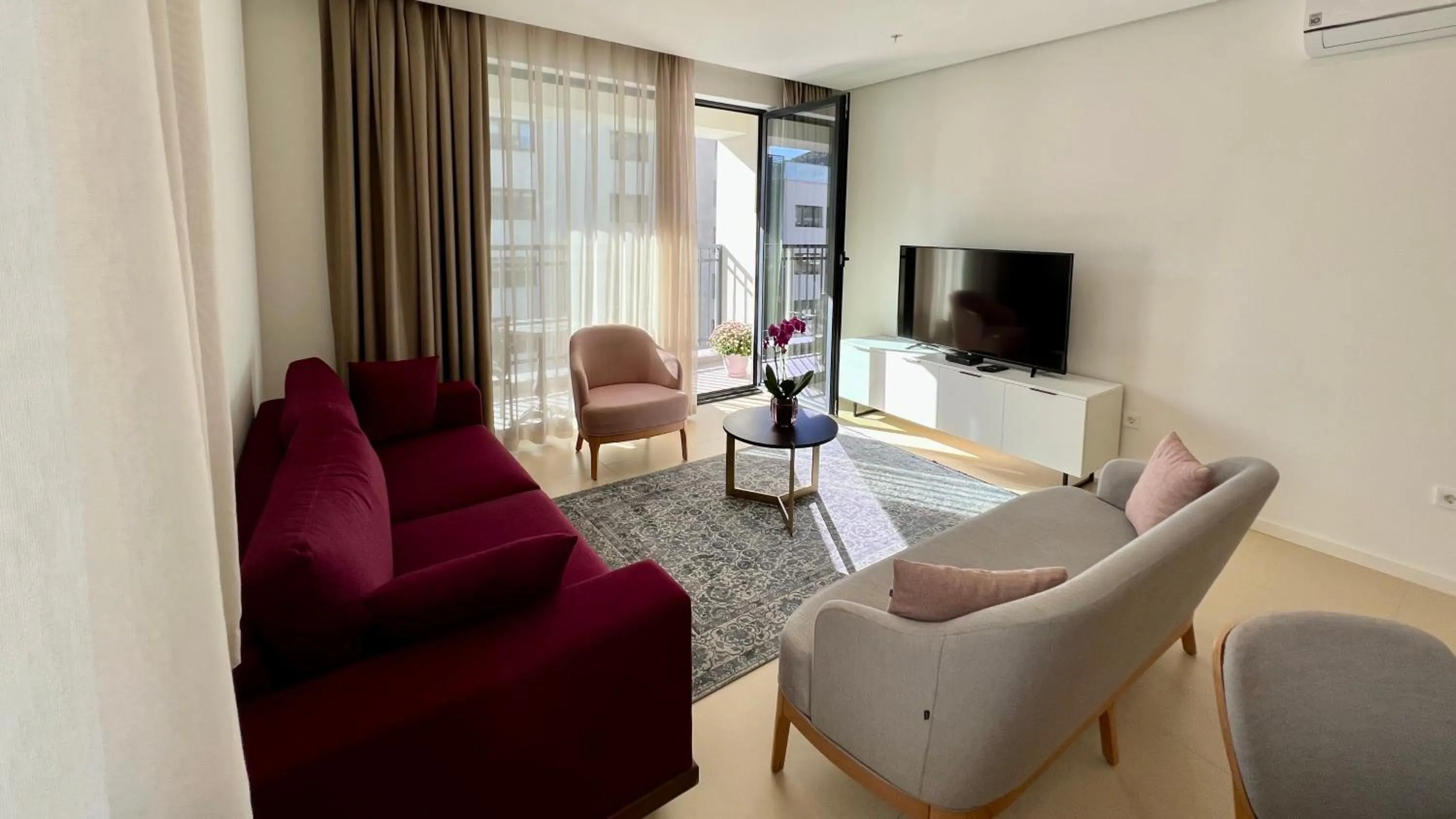 Living room in Sunraf Luxe Apartments