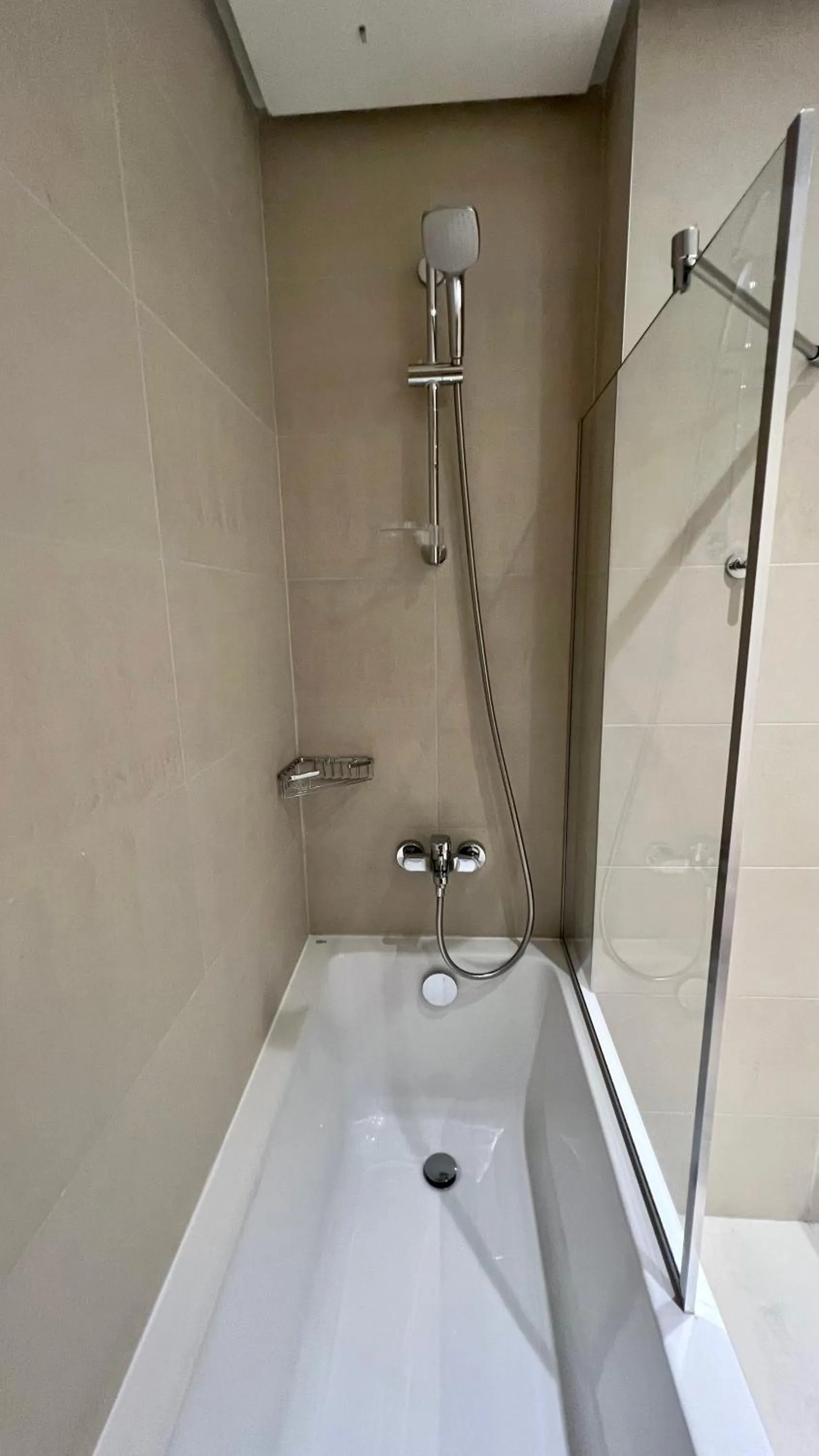 Shower in Sunraf Luxe Apartments