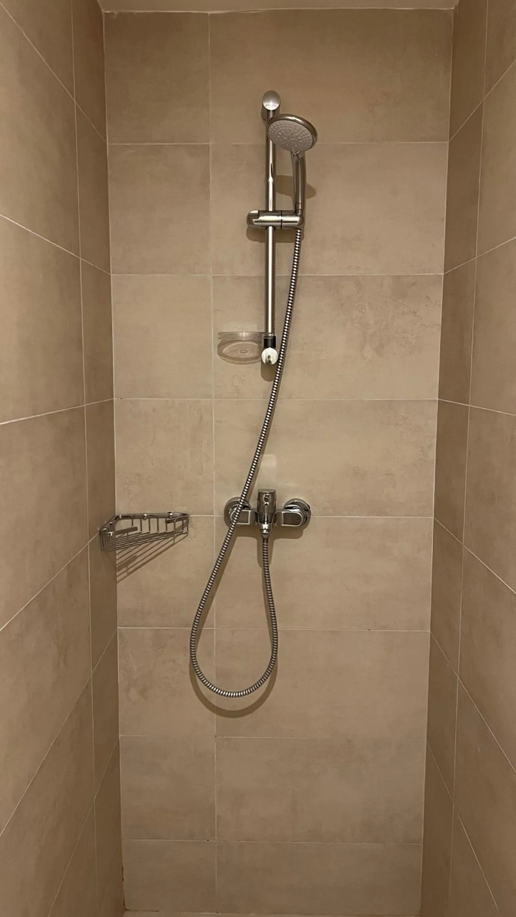 Shower in Sunraf Luxe Apartments