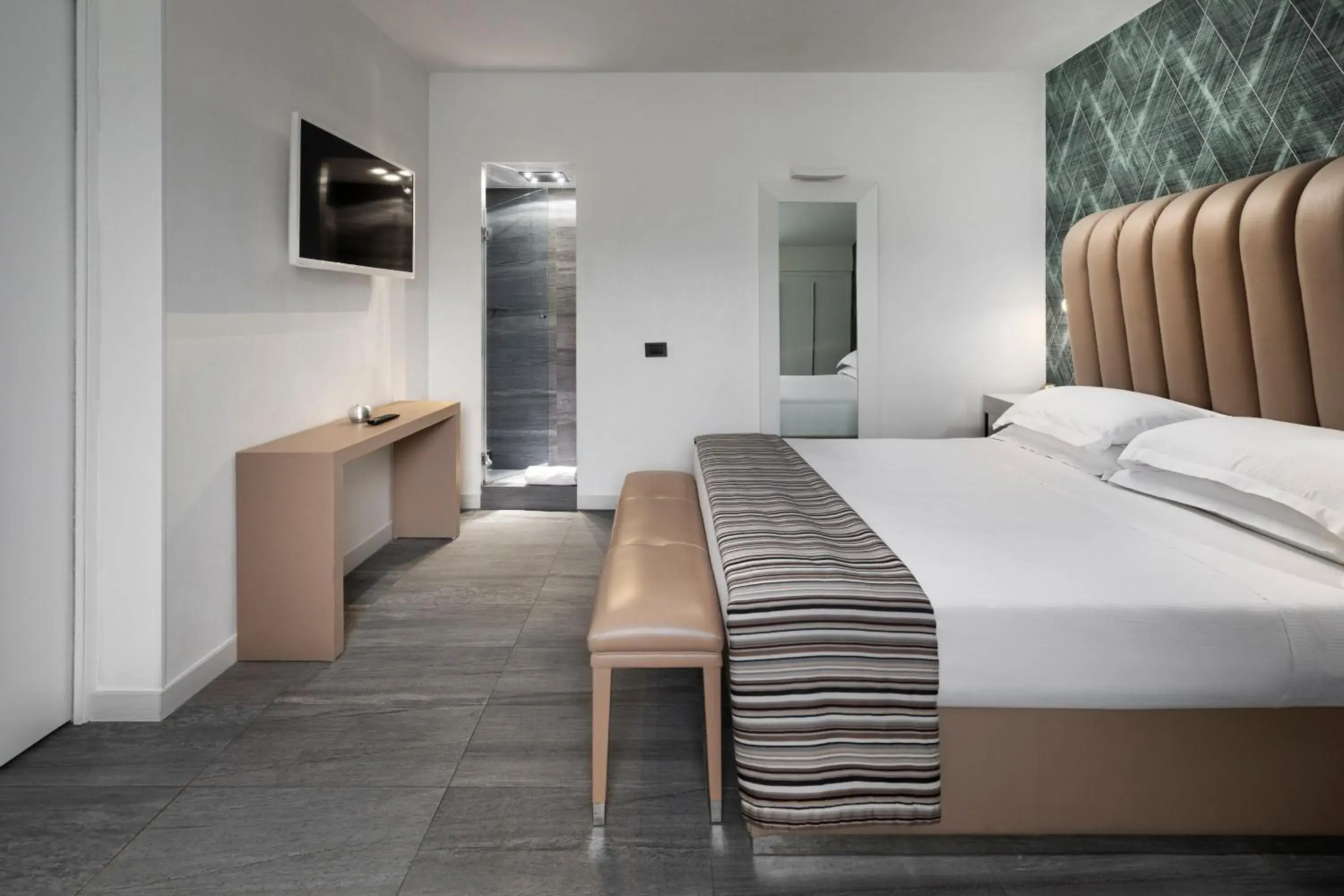 Bed in LHP Hotel Montecatini Palace & SPA Bed in LHP Hotel Montecatini Palace & SPA