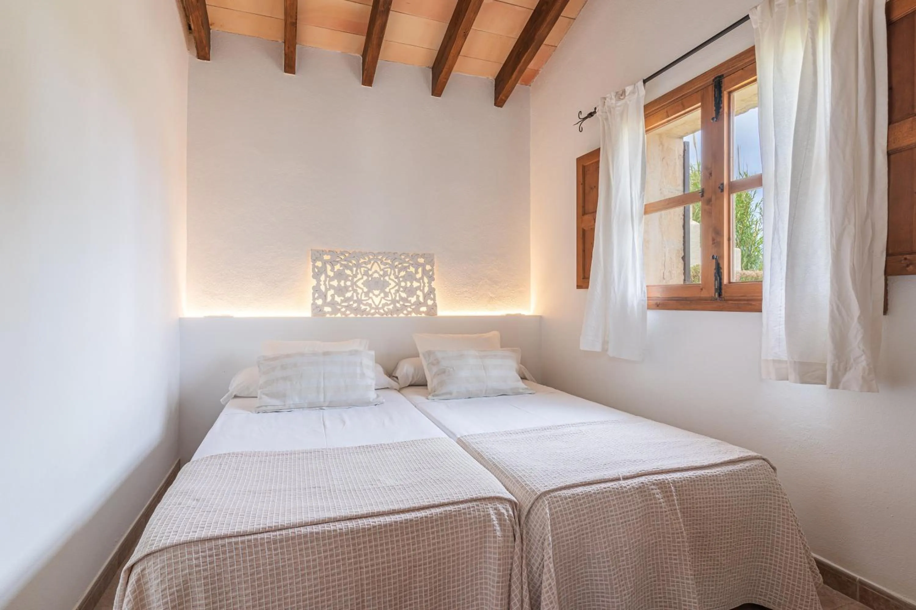 Property building, Bed in Villa Pau