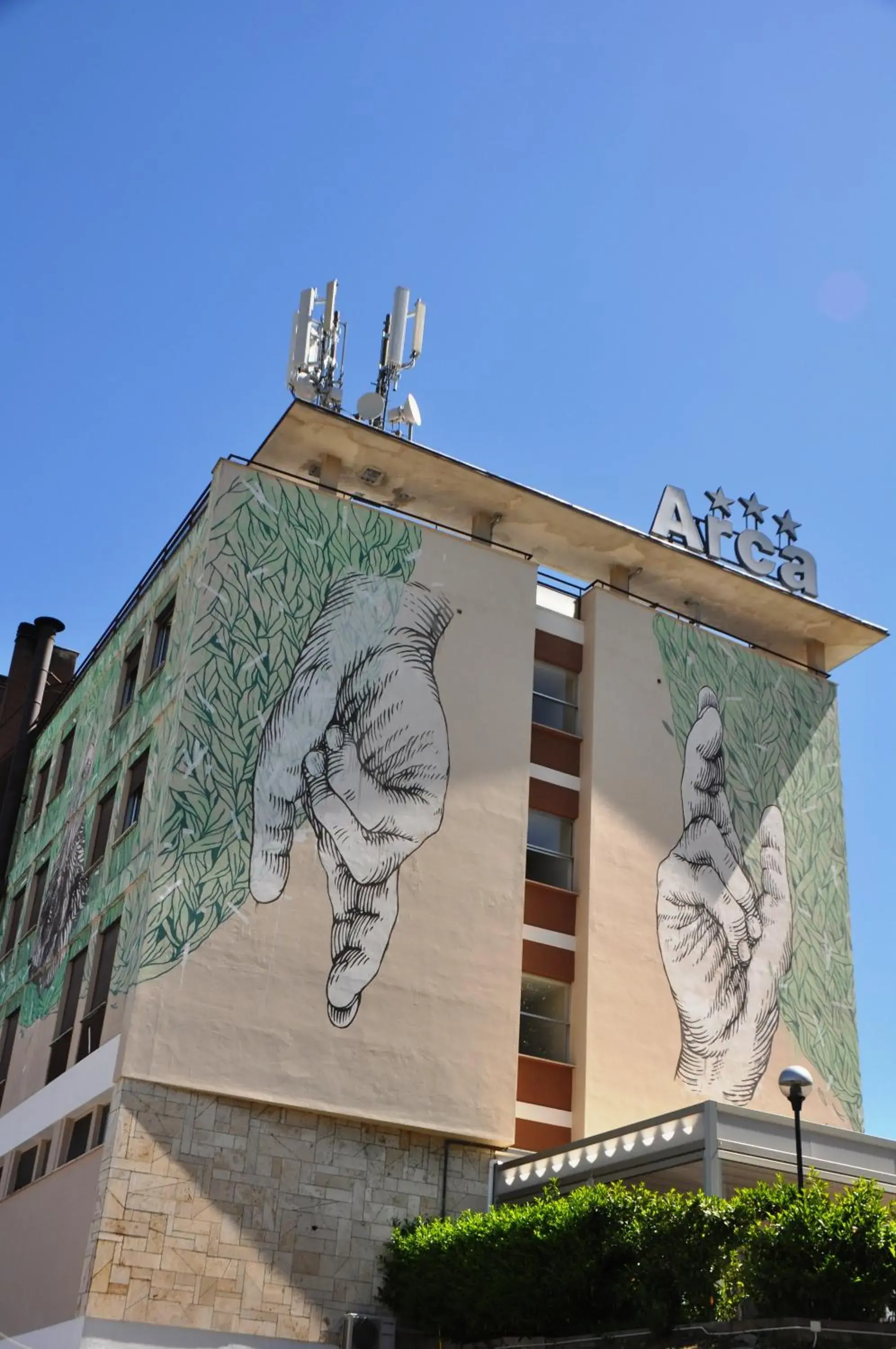 Property building in LH Hotel Arca Street Art Property building in LH Hotel Arca Street Art