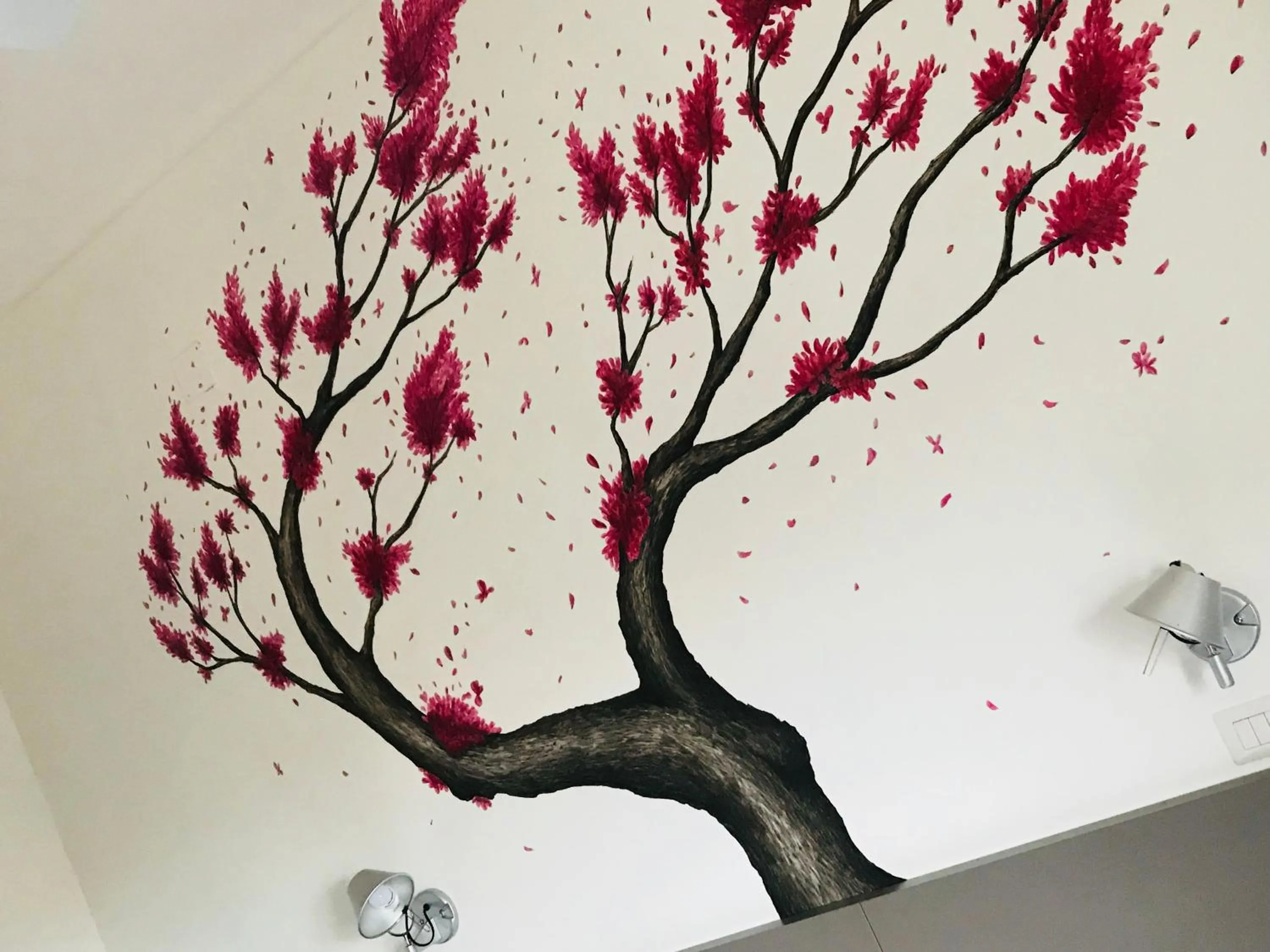 Decorative detail in LH Hotel Arca Street Art