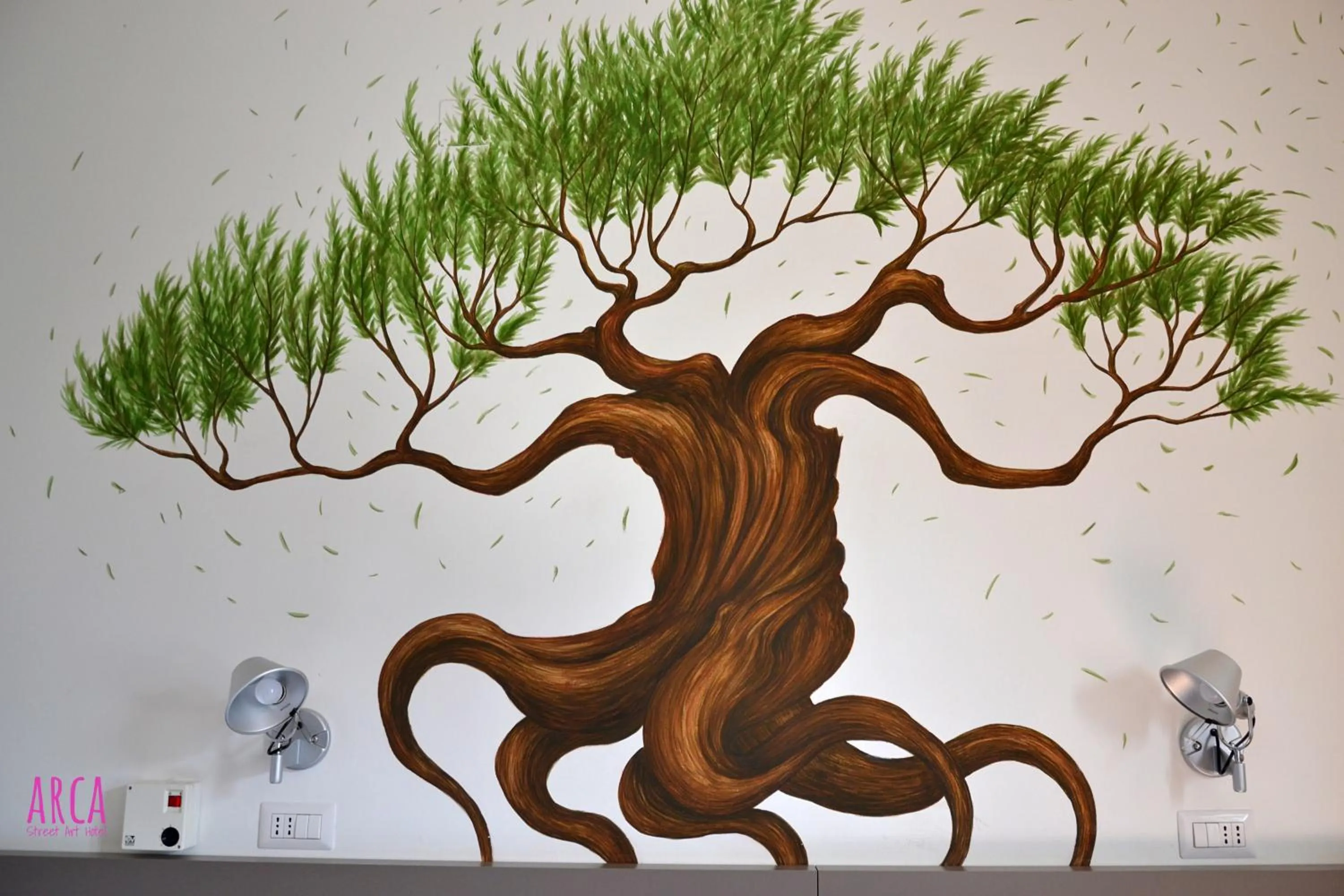 Decorative detail in LH Hotel Arca Street Art