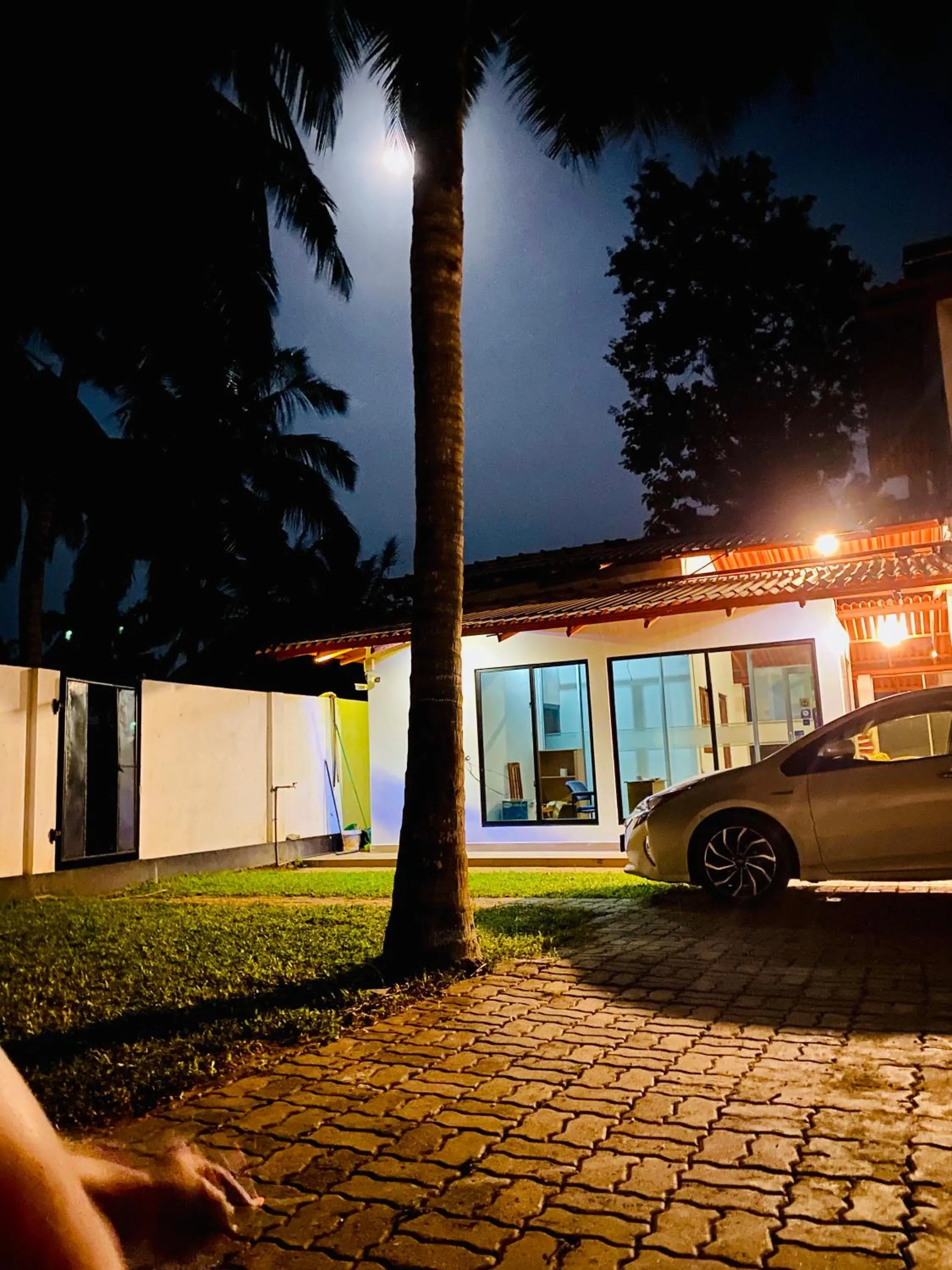 Parking in Lake View Cottage