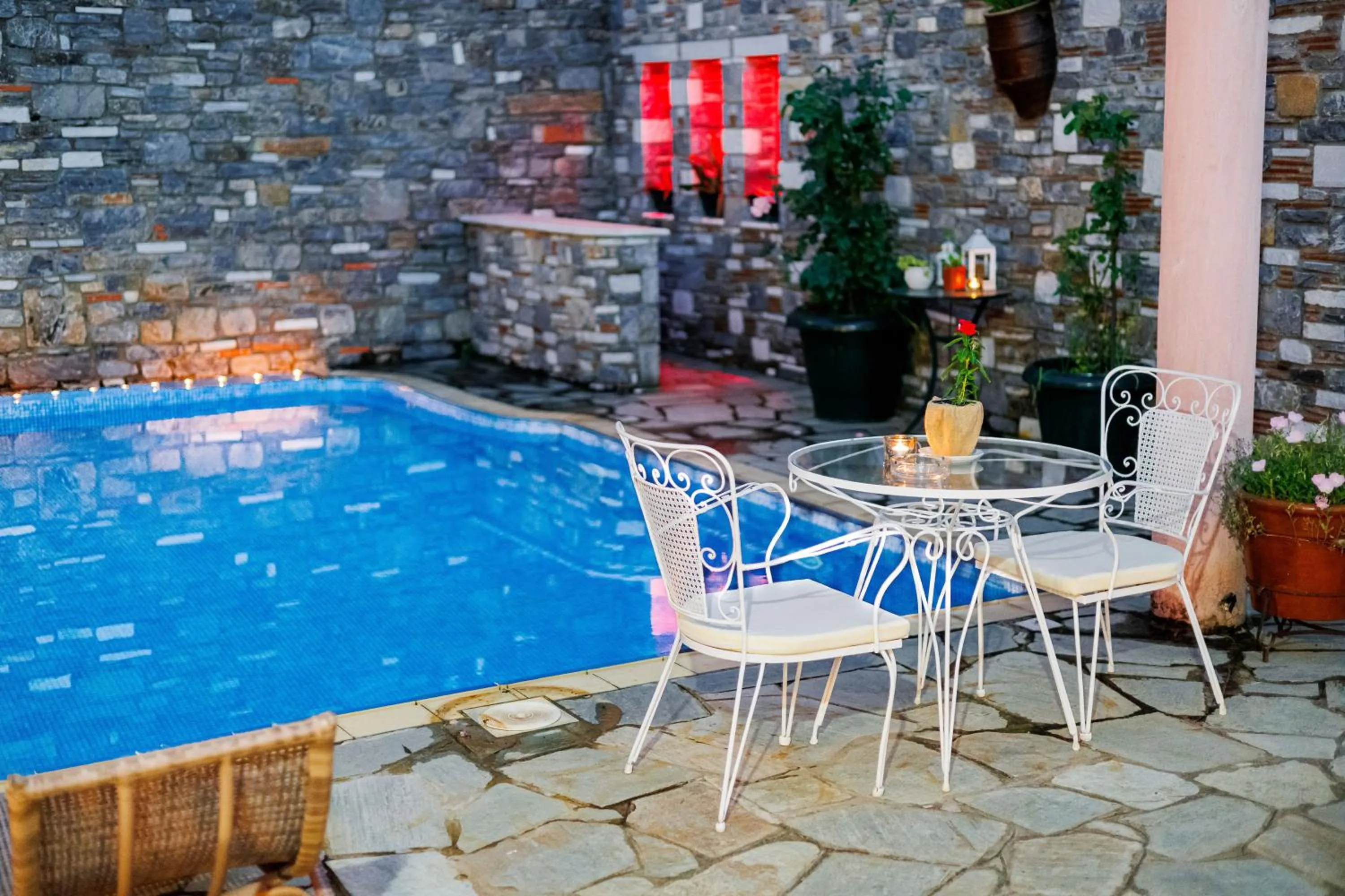 Swimming pool in Palladio Hotel - Portaria