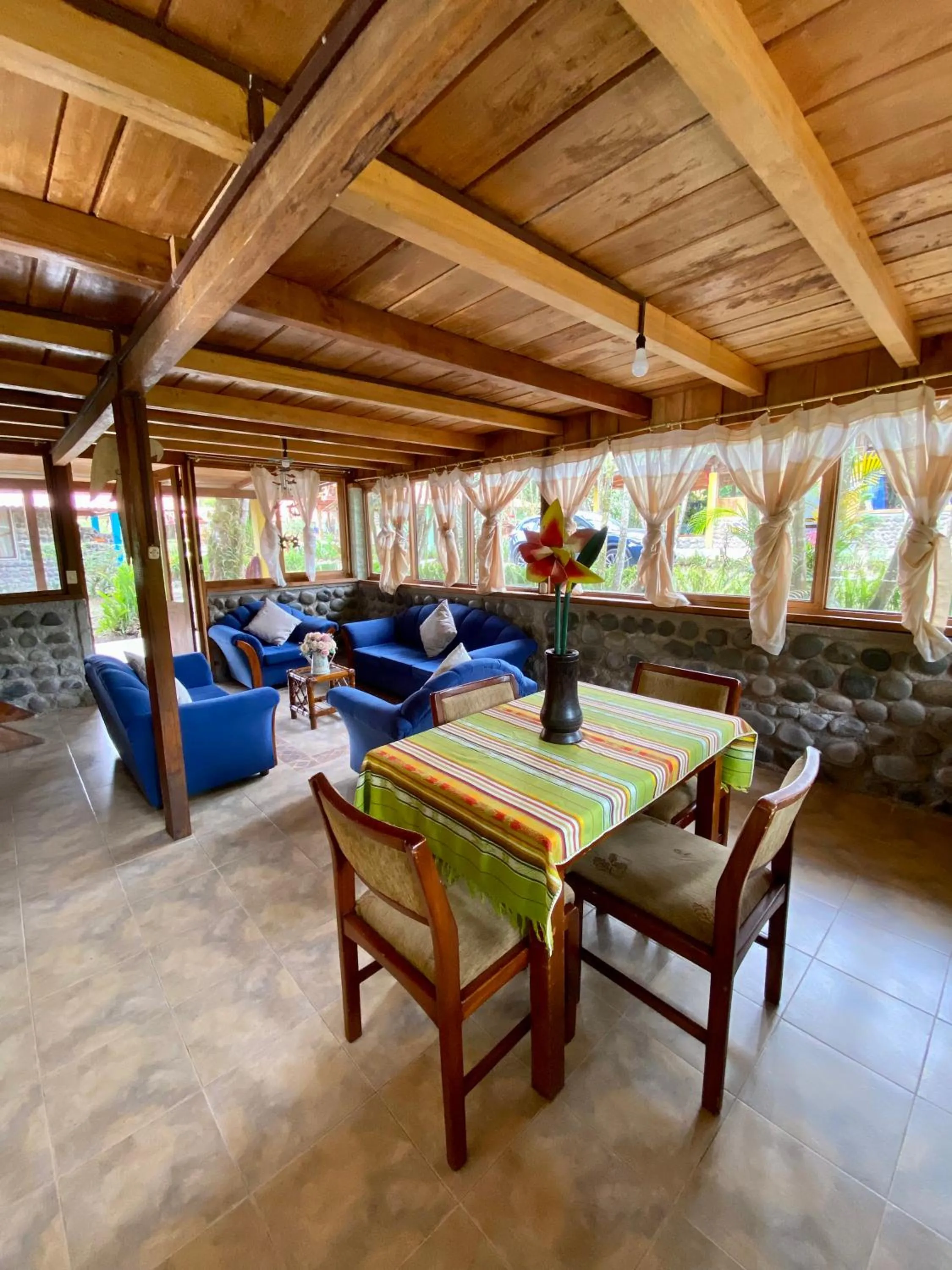Living room in Hostería Arasari