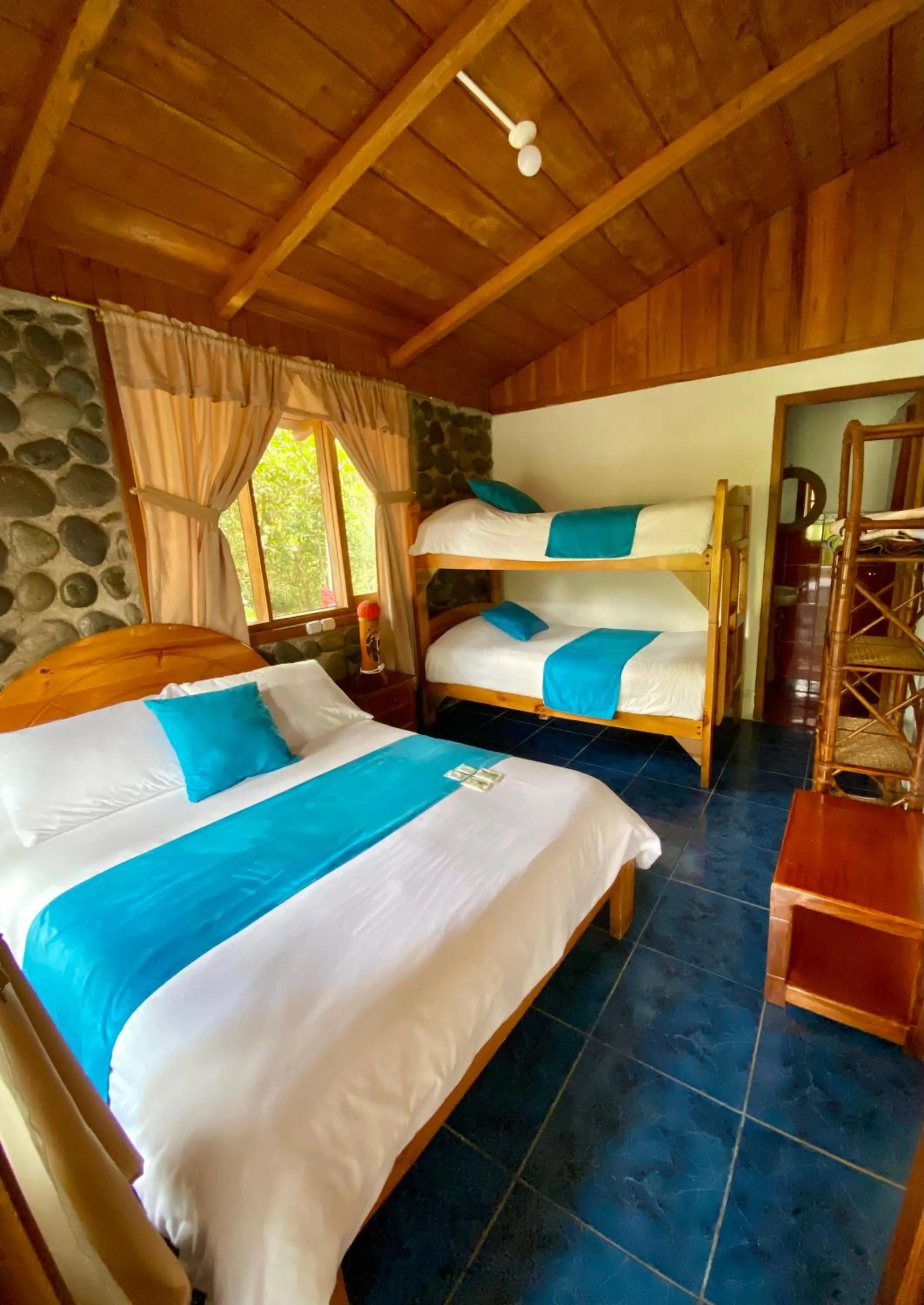 Bed in Hostería Arasari