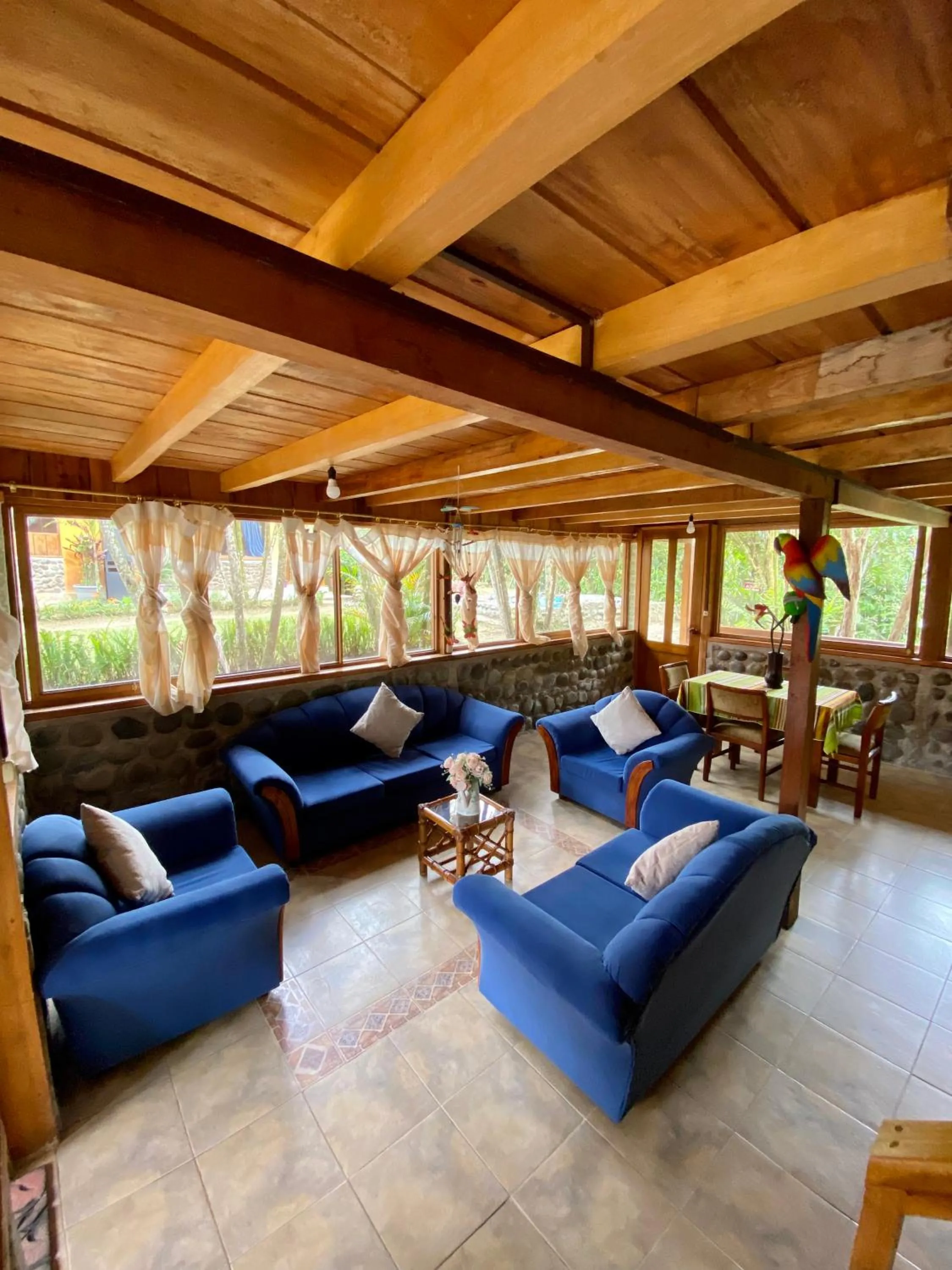 Living room in Hostería Arasari