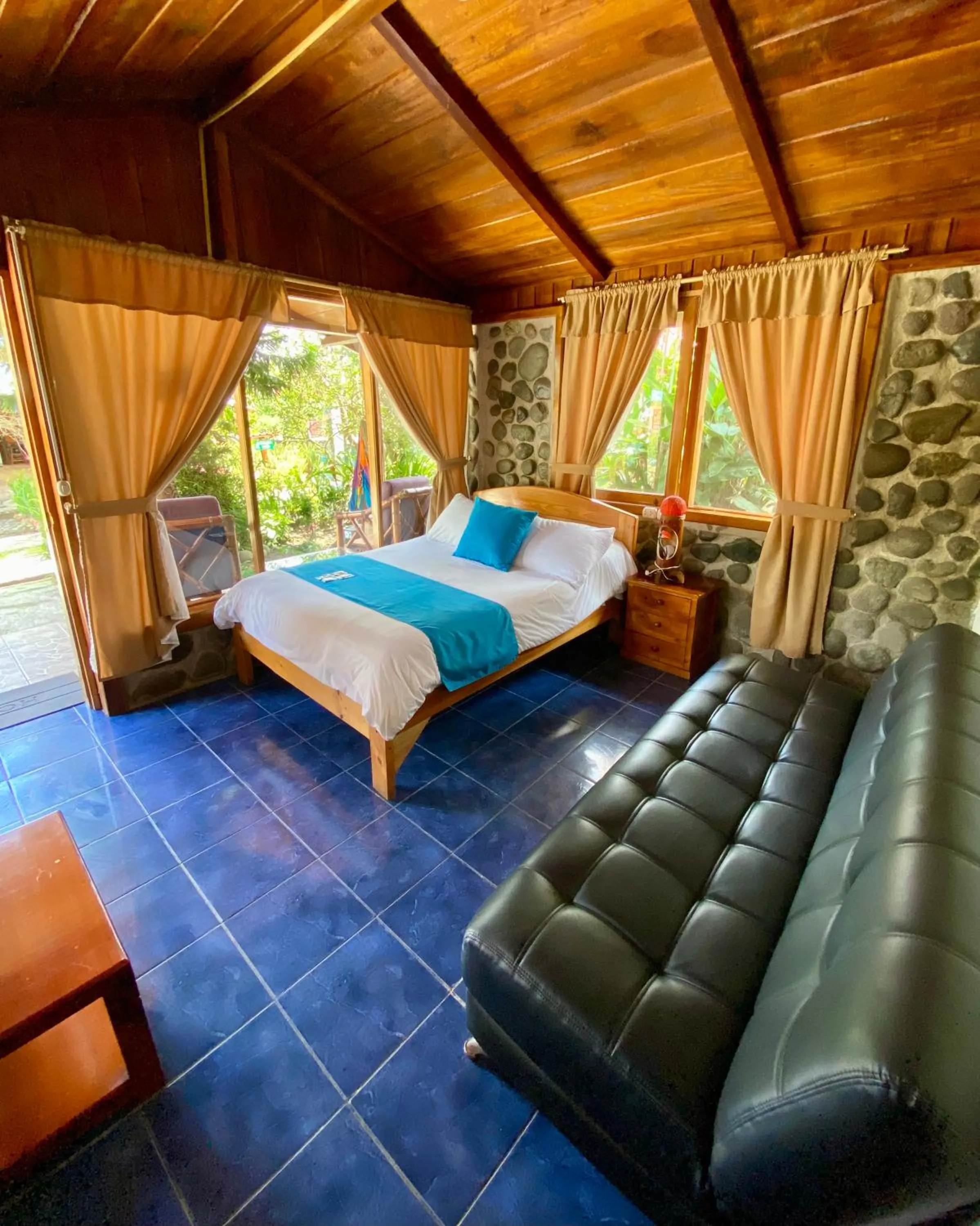 Bed in Hostería Arasari