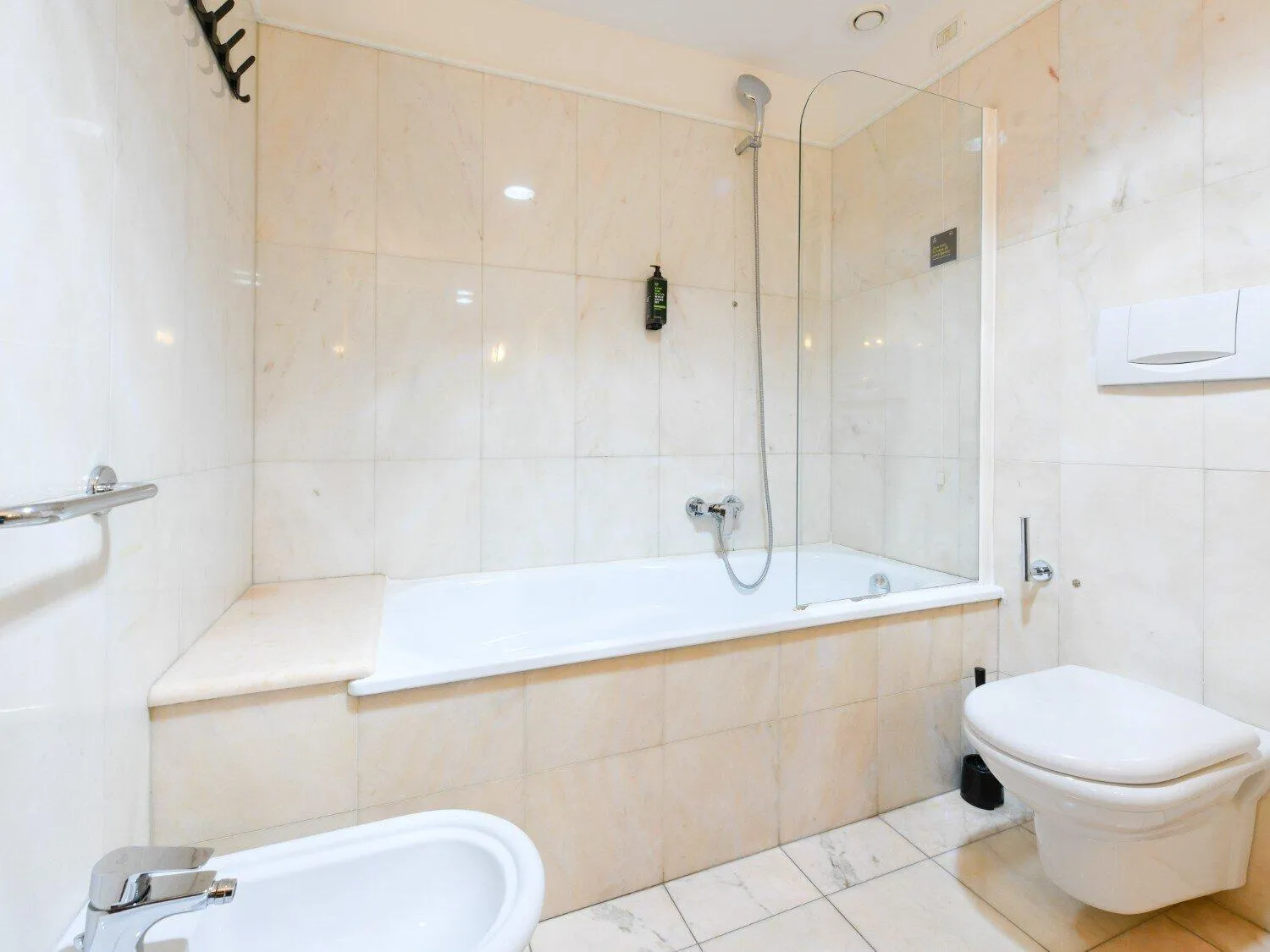 Bathroom in B&B Hotel Affi - Lago di Garda