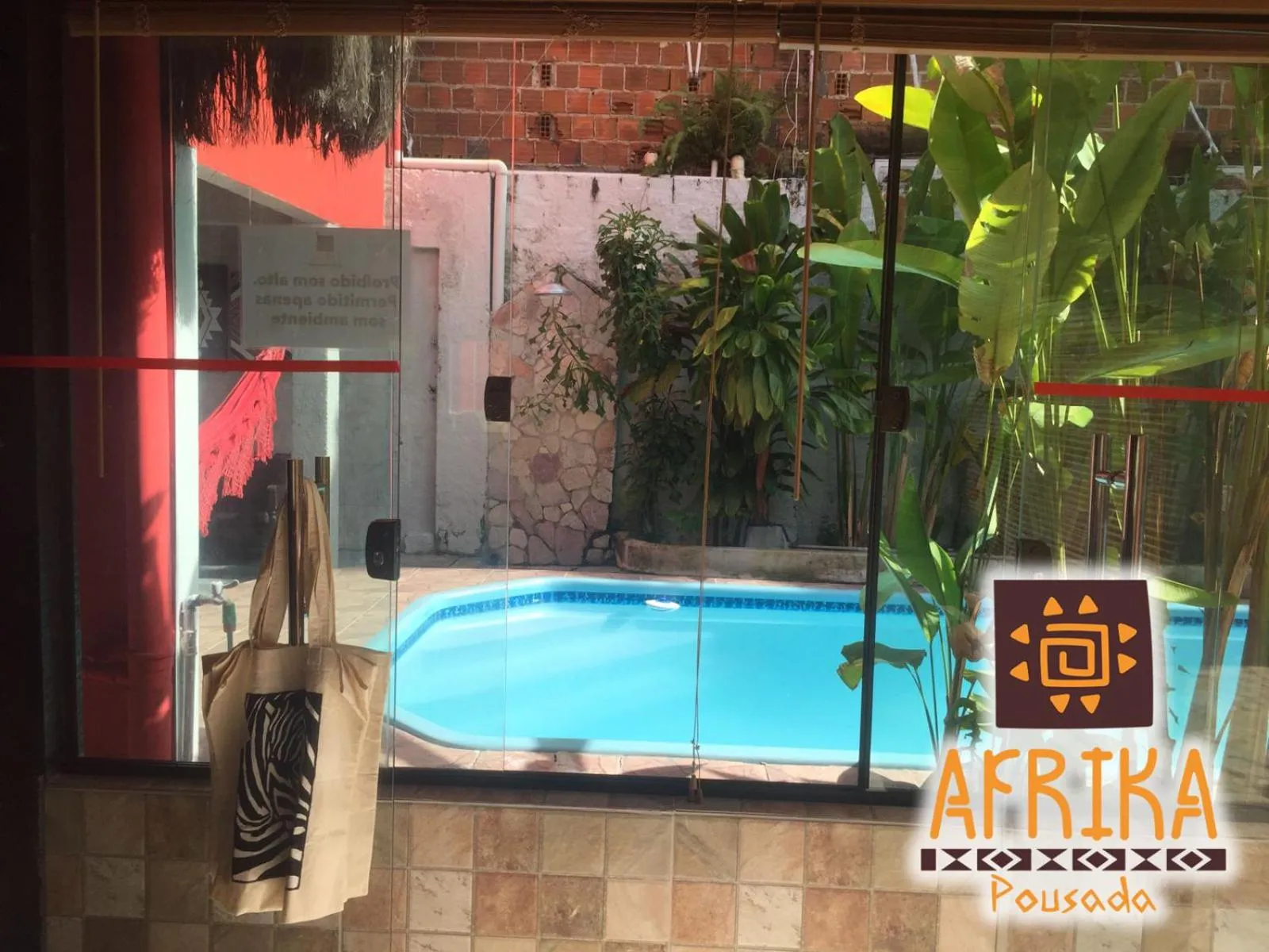 Swimming pool in Pousada Afrika