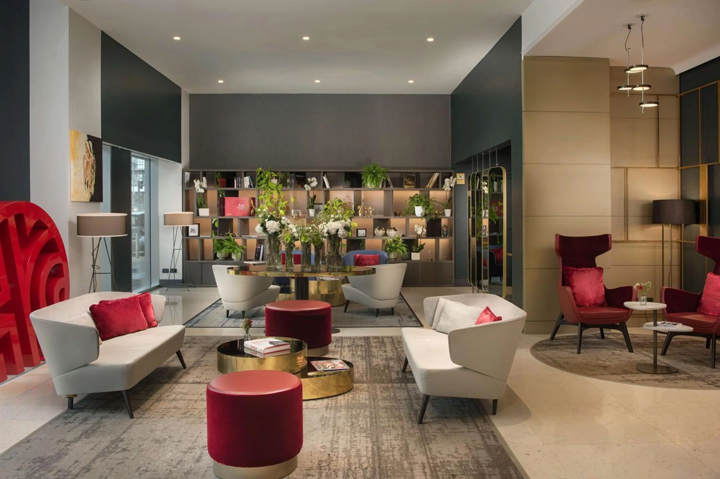 Lobby or reception in NH Collection Porta Nuova