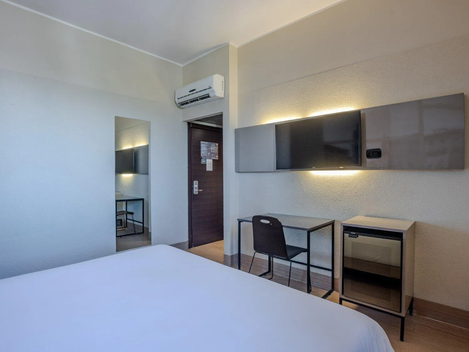 Photo of the whole room, Bed in B&B Hotel Firenze Novoli