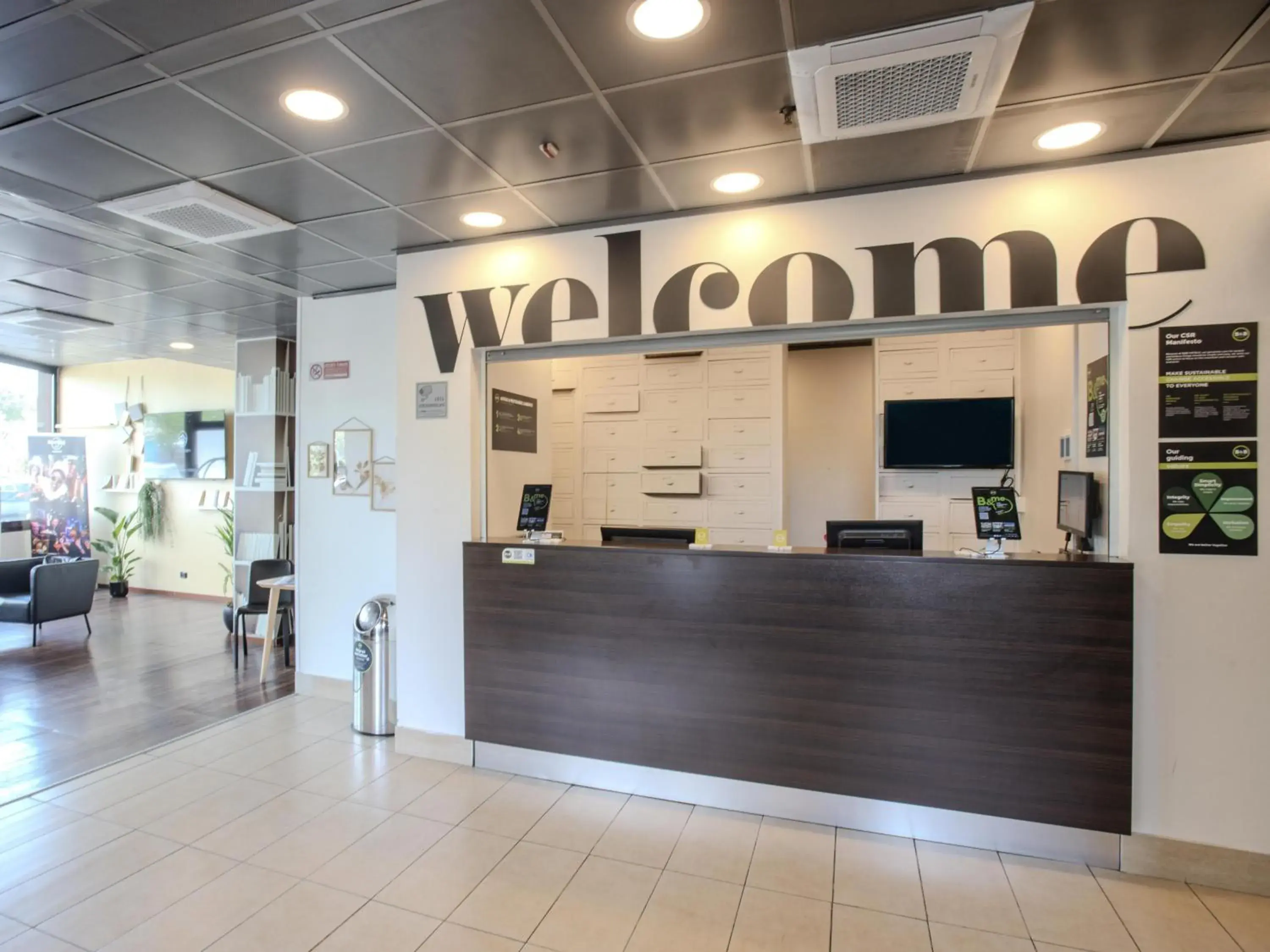 Lobby or reception in B&B Hotel Firenze Novoli Lobby or reception in B&B Hotel Firenze Novoli