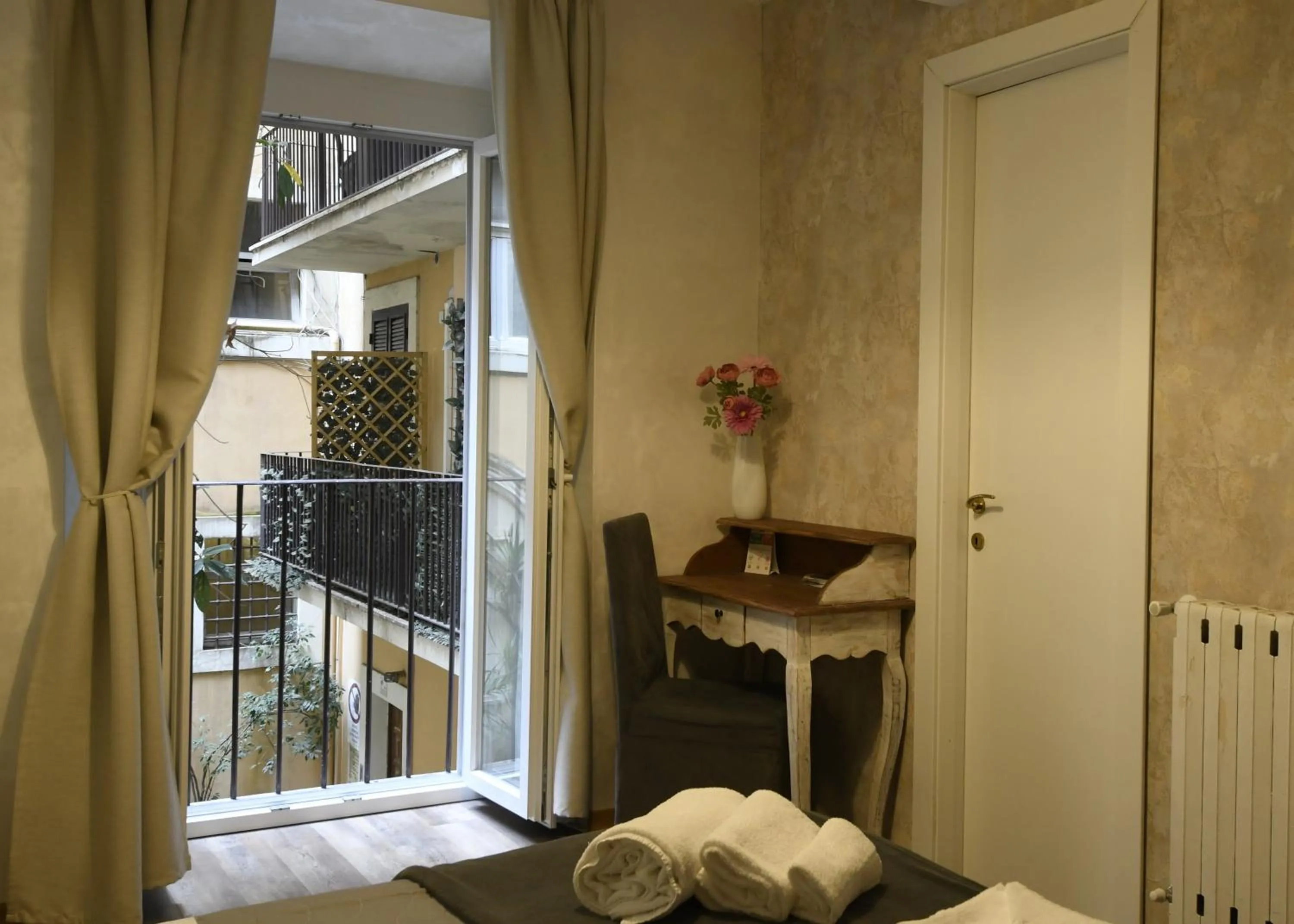 Balcony/Terrace in Dulcis In Pantheon