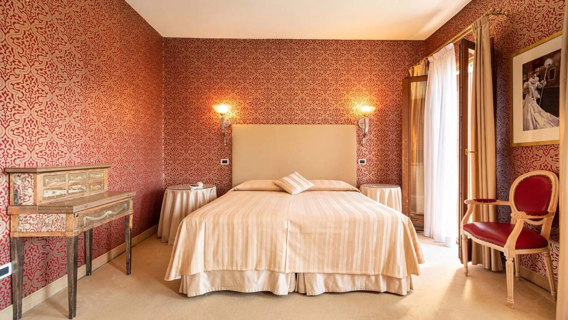 Photo of the whole room, Bed in Hotel Principe