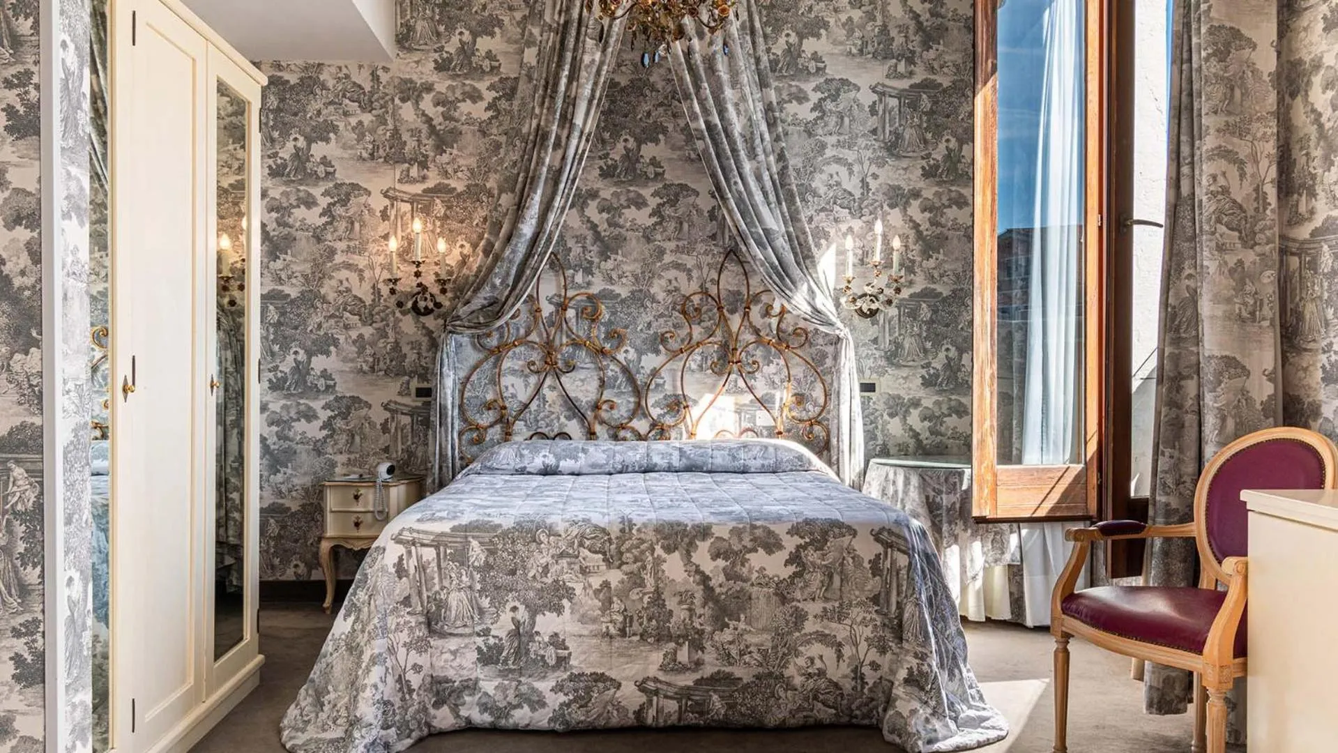 Photo of the whole room, Bed in Hotel Principe