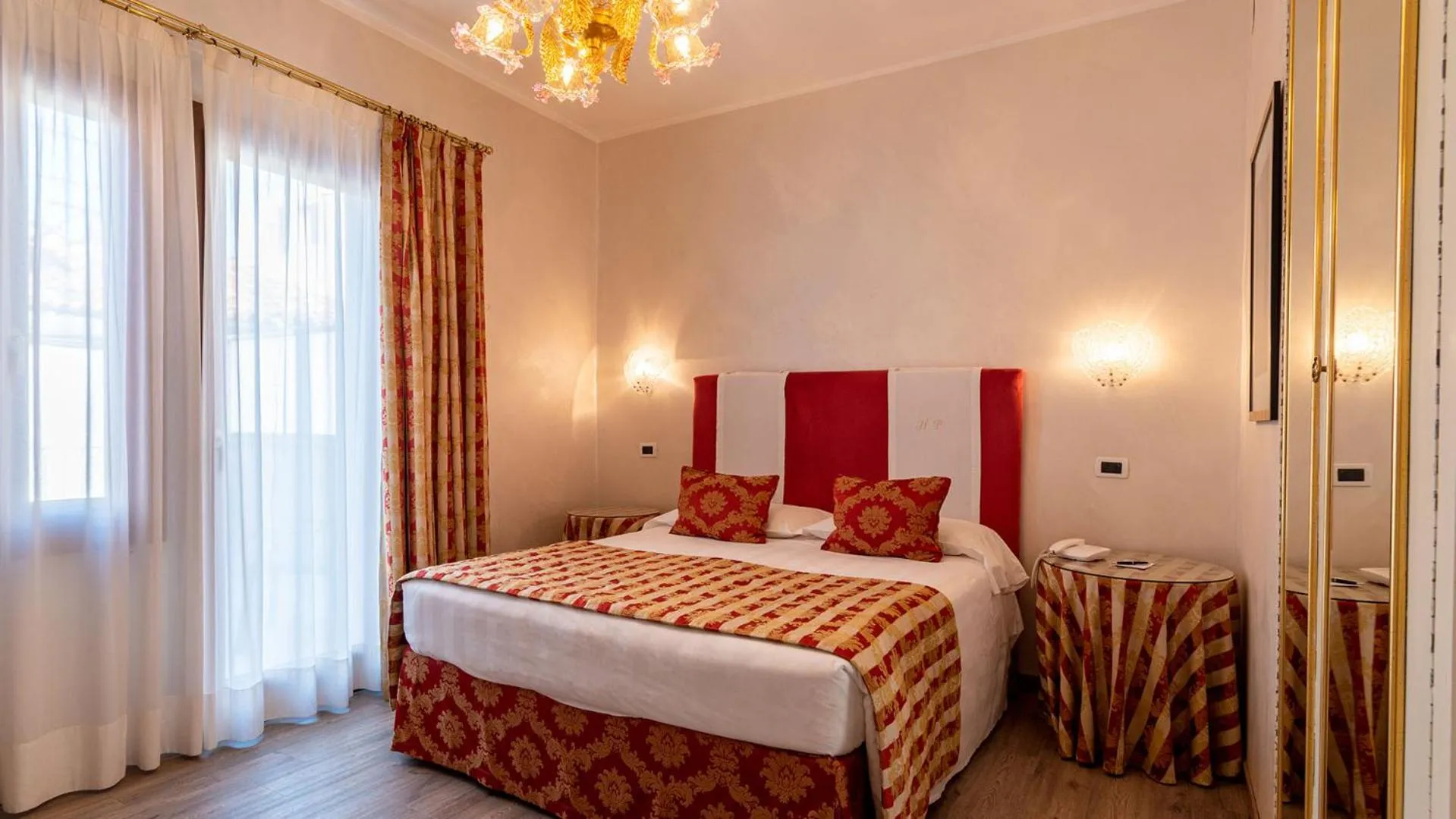 Bedroom, Bed in Hotel Principe