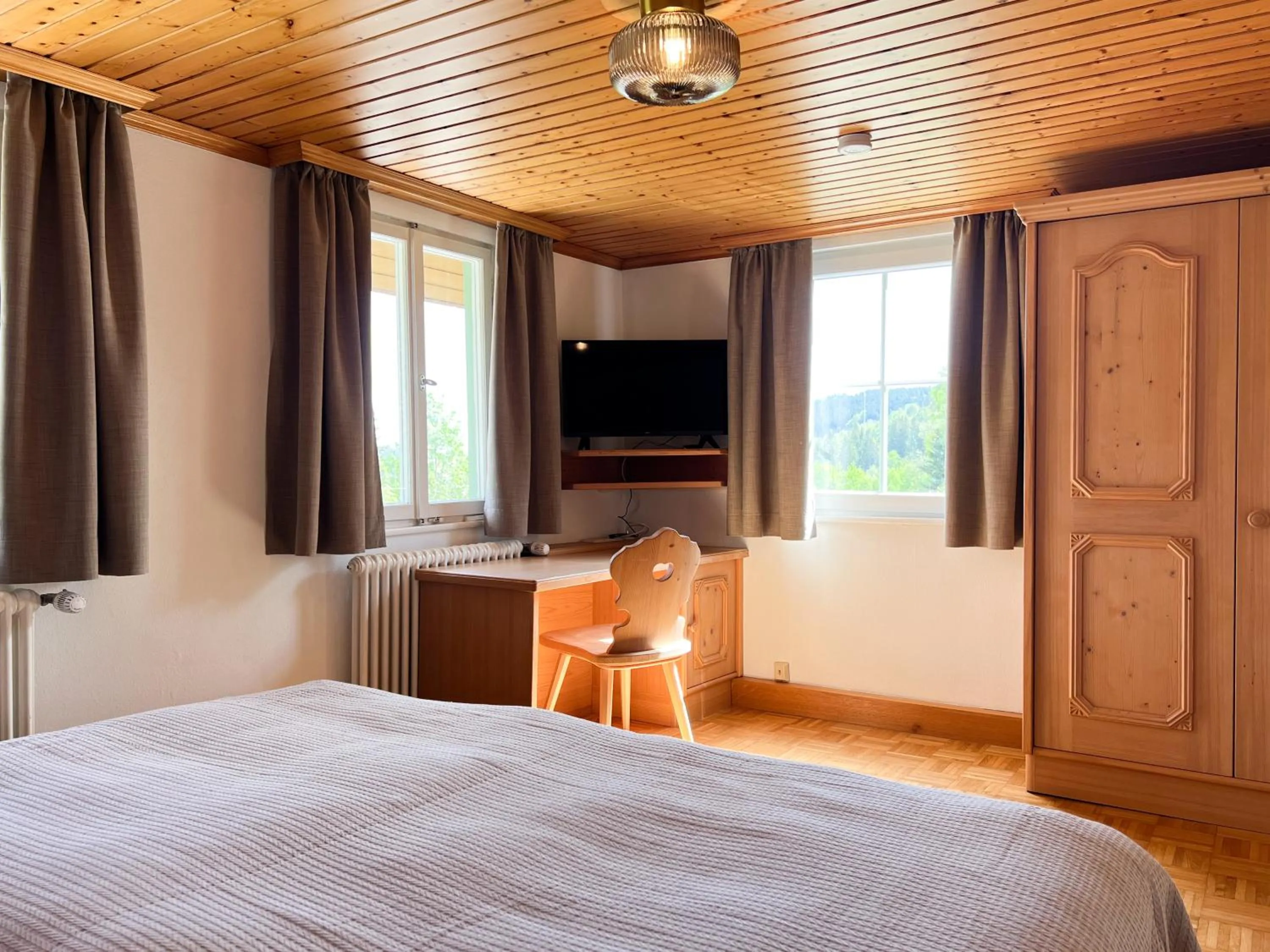Bed in Schwarzwald Apartments im Haus Tanneck - Feldberg - Titisee