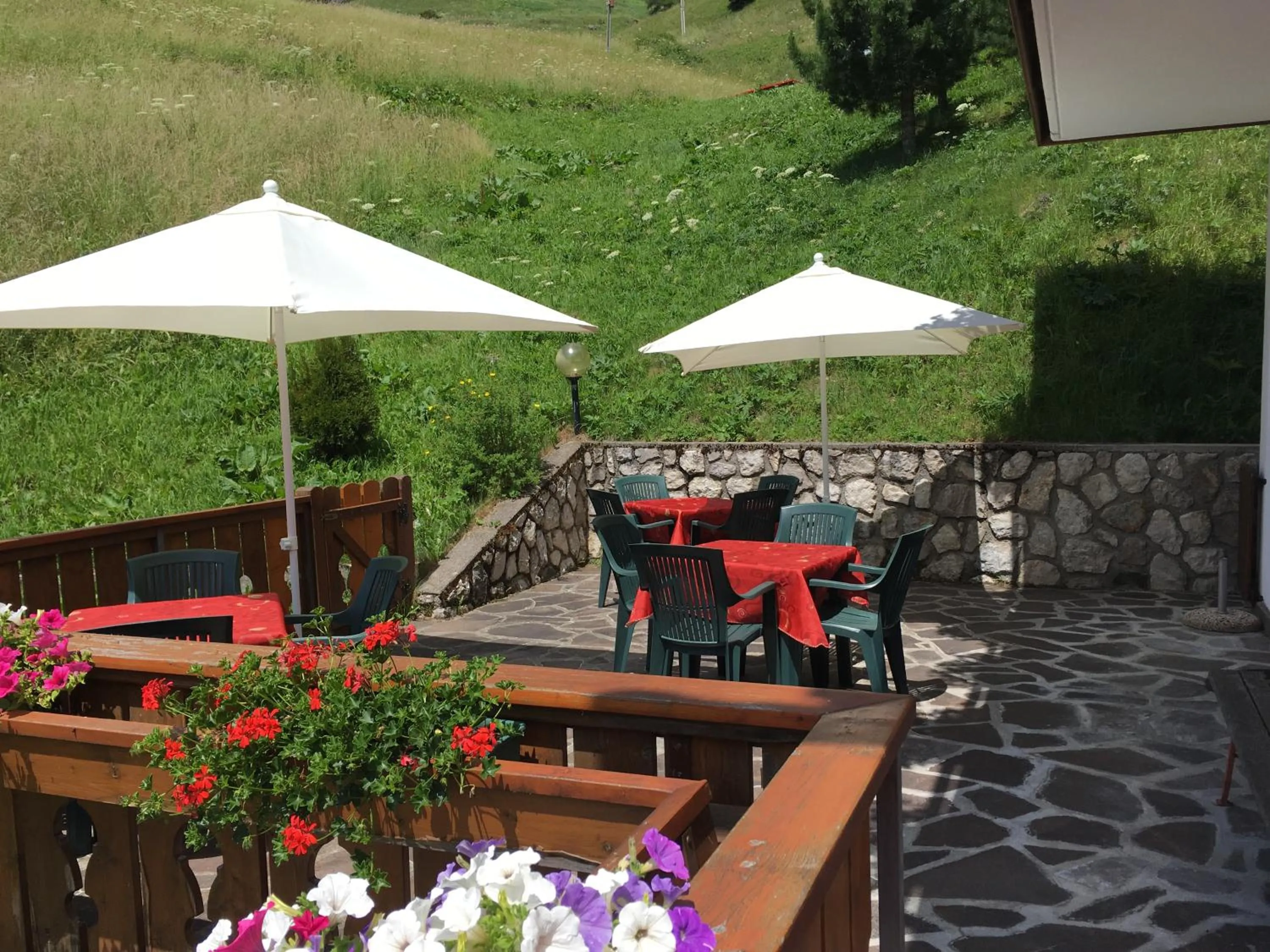 Balcony/Terrace in Garnì Astor