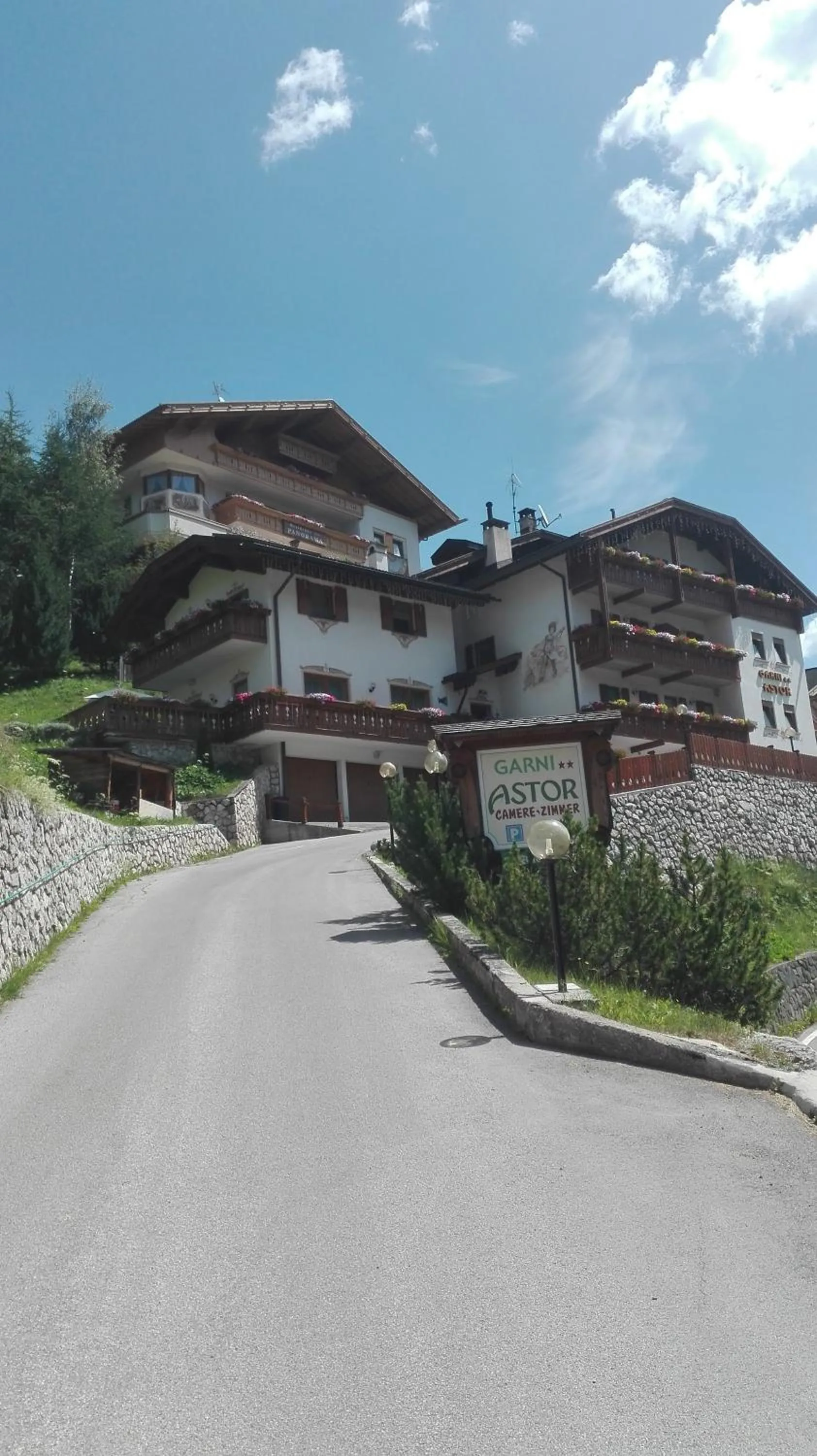 Bird's eye view in Garnì Astor