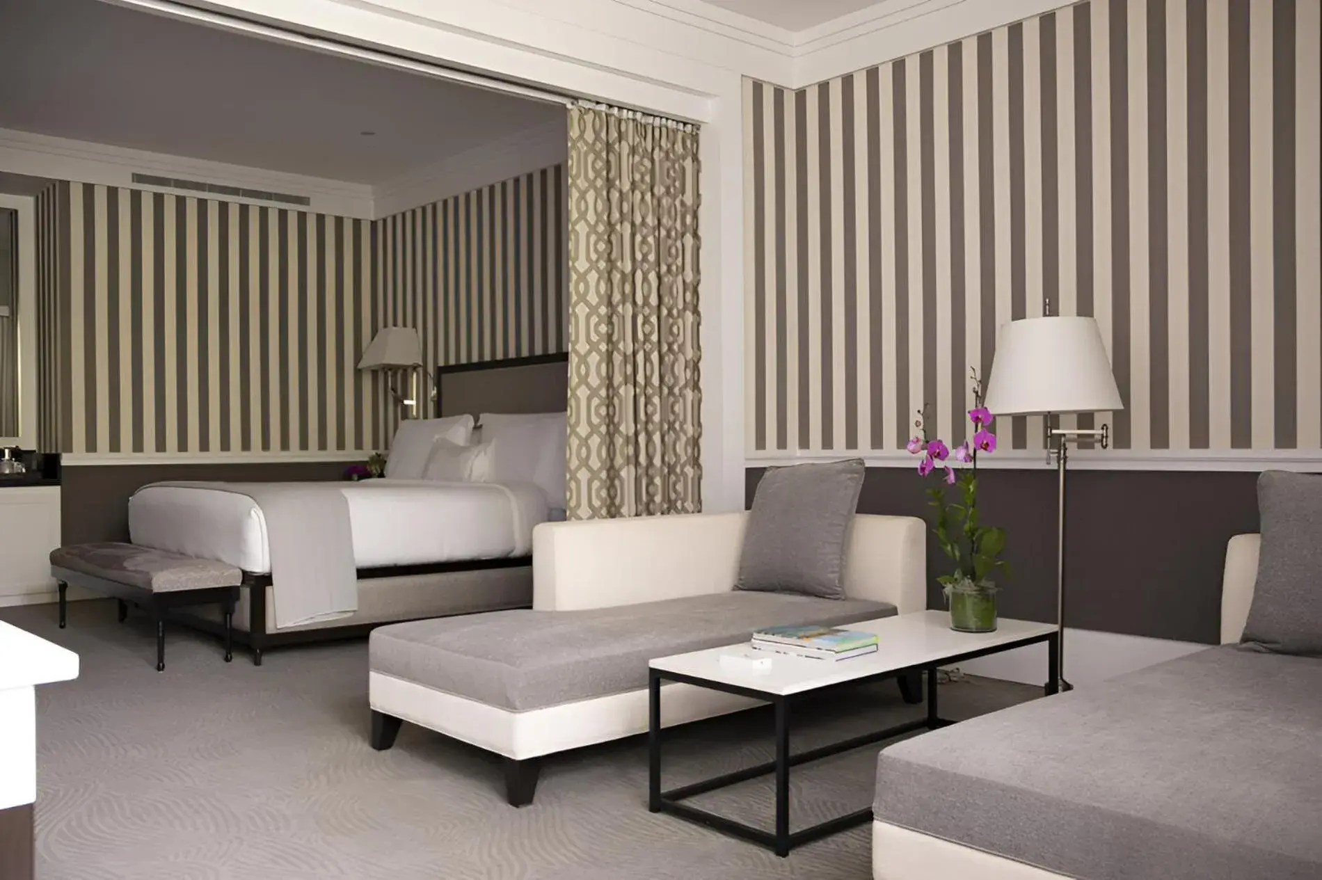 Suite with Garden View in Hotel Cayena Caracas a LHW Suite with Garden View in Hotel Cayena Caracas a LHW