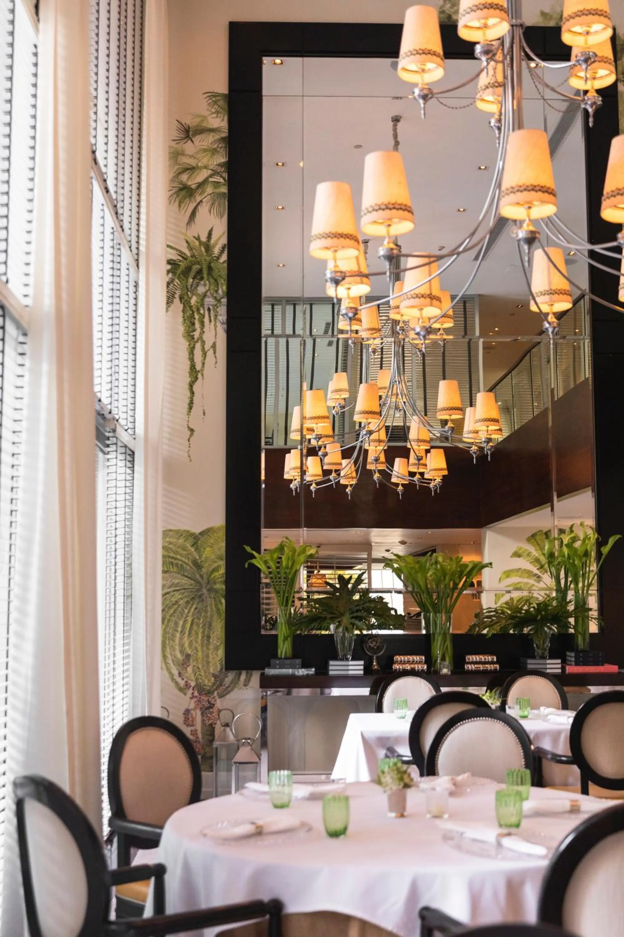 Restaurant/places to eat in Hotel Cayena Caracas a LHW