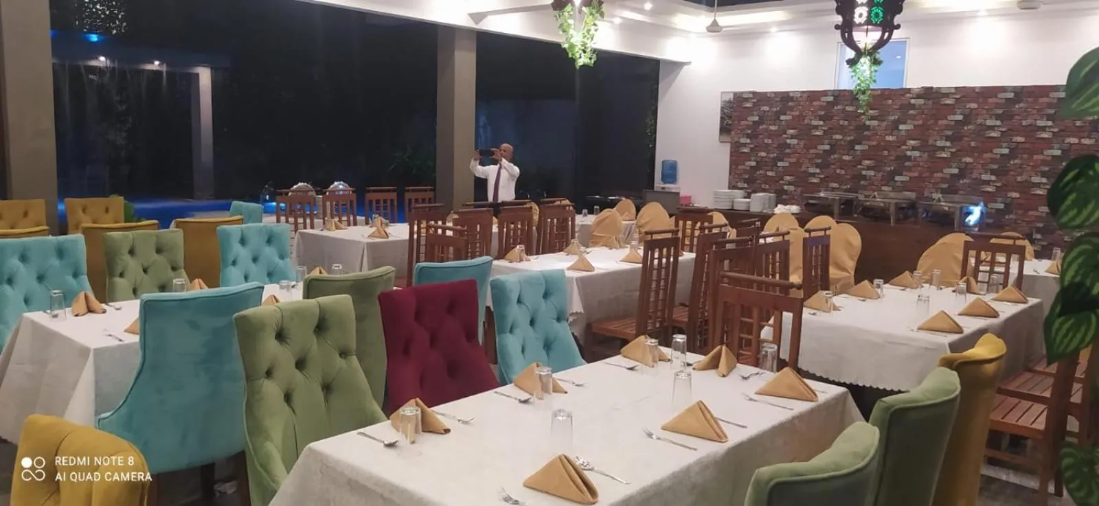Restaurant/places to eat in Polhena Grand Resort & Banquet