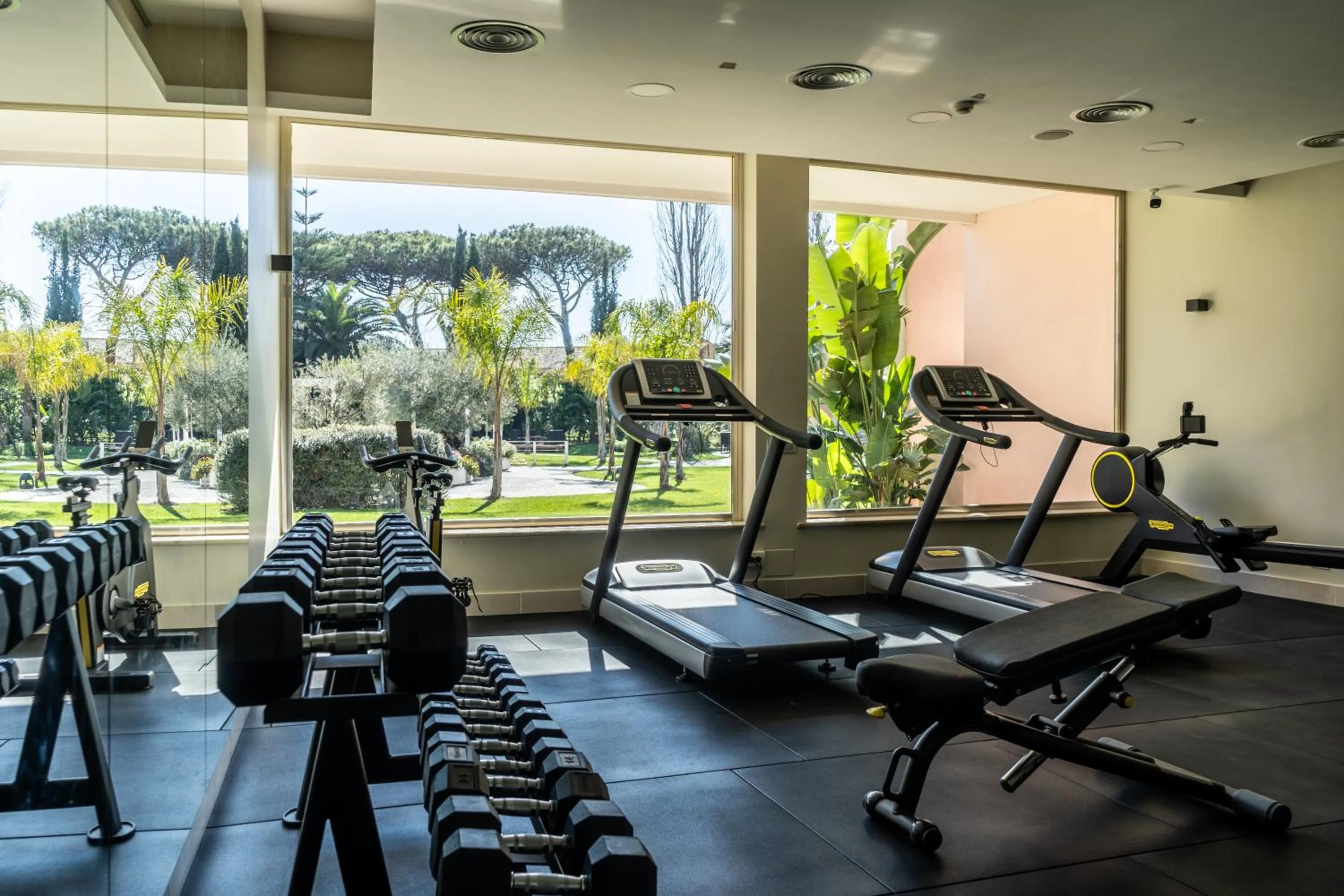 Fitness centre/facilities in Hotel Isola Sacra Rome Airport