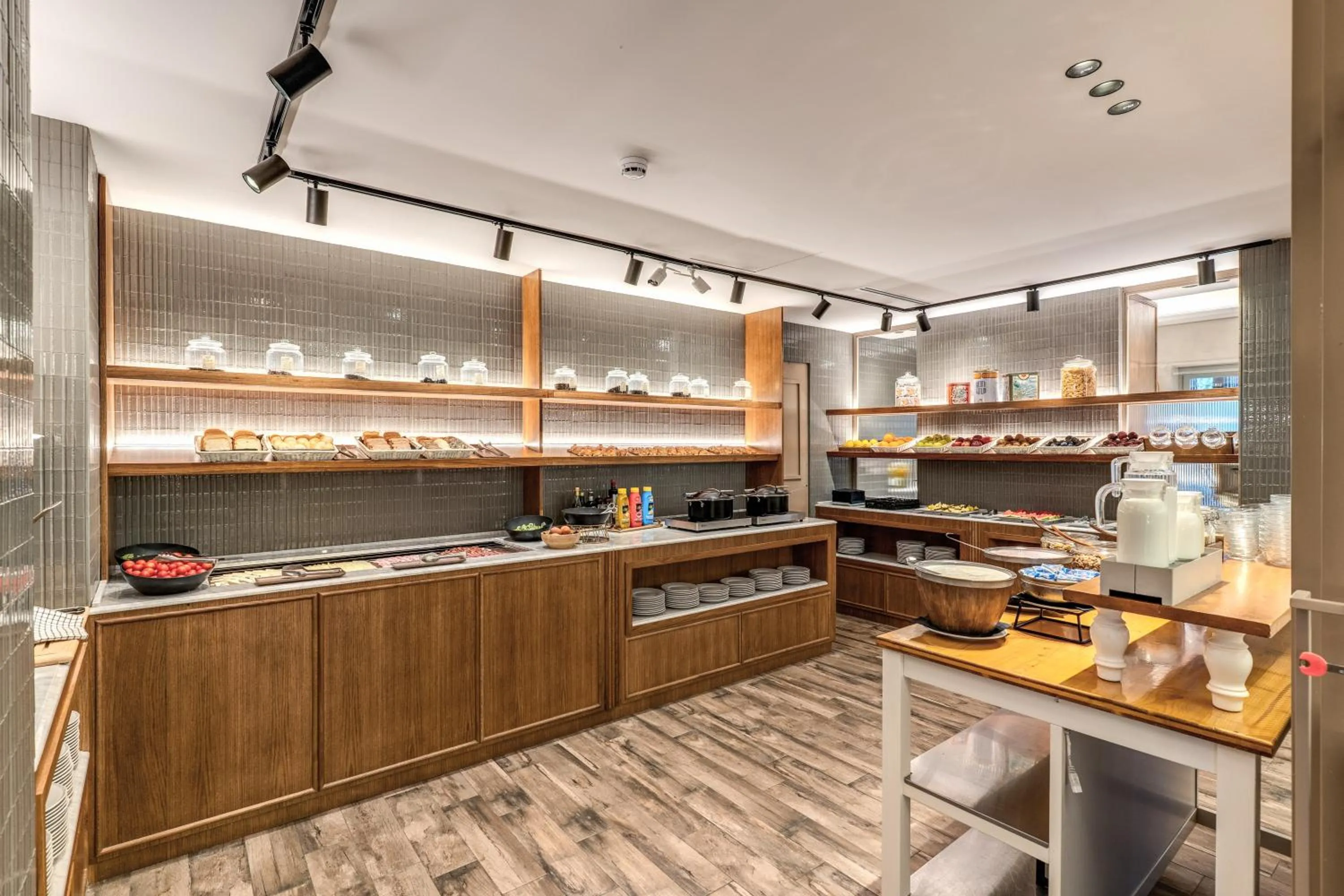 Breakfast in Hotel Isola Sacra Rome Airport