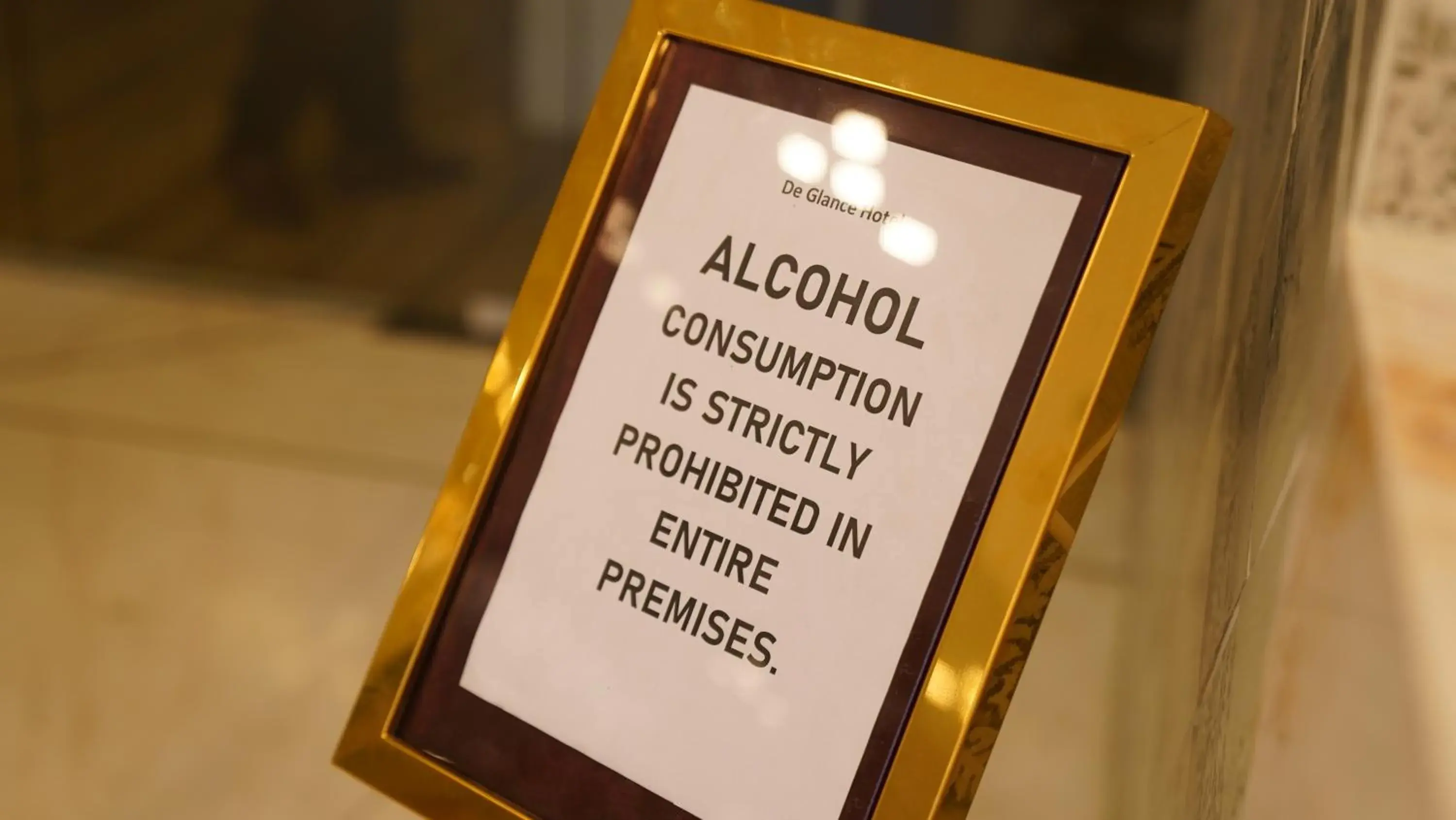 Lobby or reception in De Glance Hotel, Near Surat Railway Station Lobby or reception in De Glance Hotel, Near Surat Railway Station