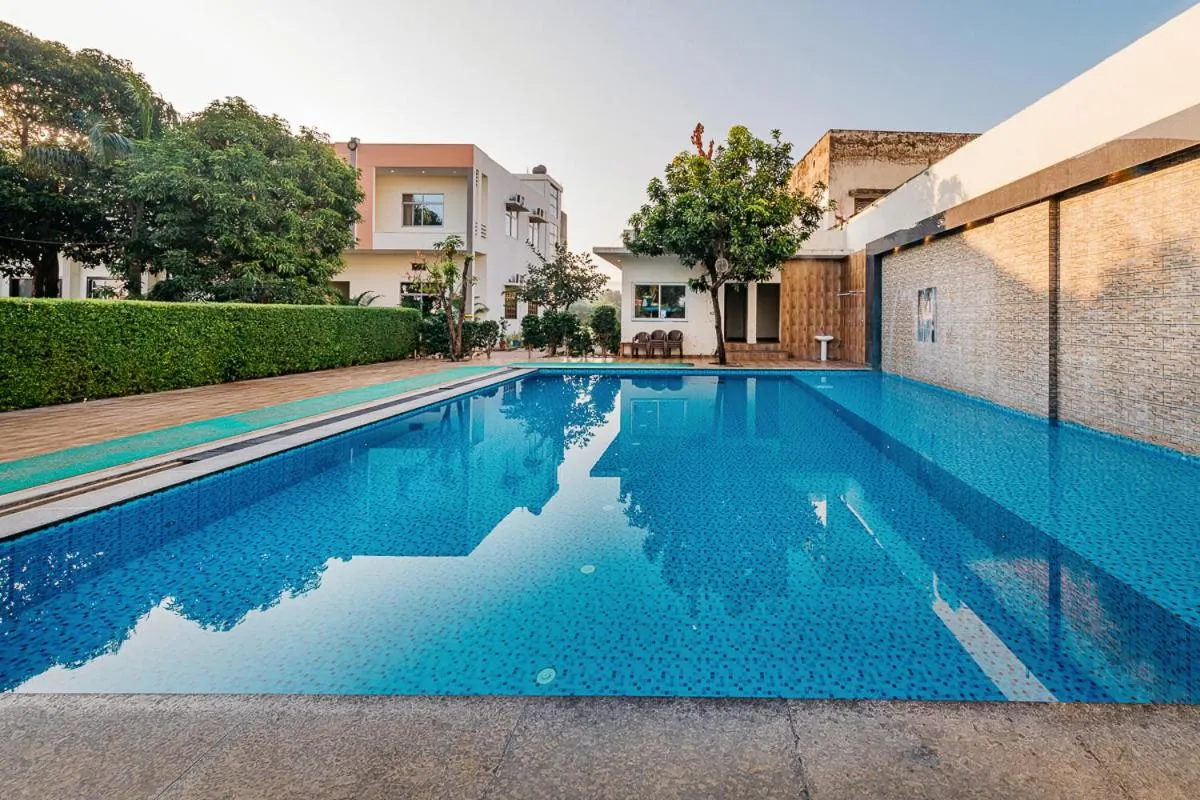 Swimming pool in Aditya Palace