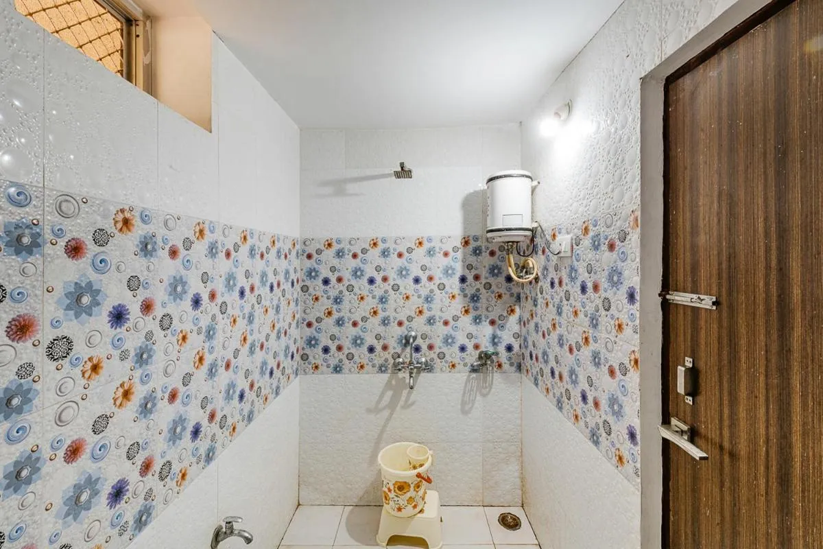 Shower in Aditya Palace